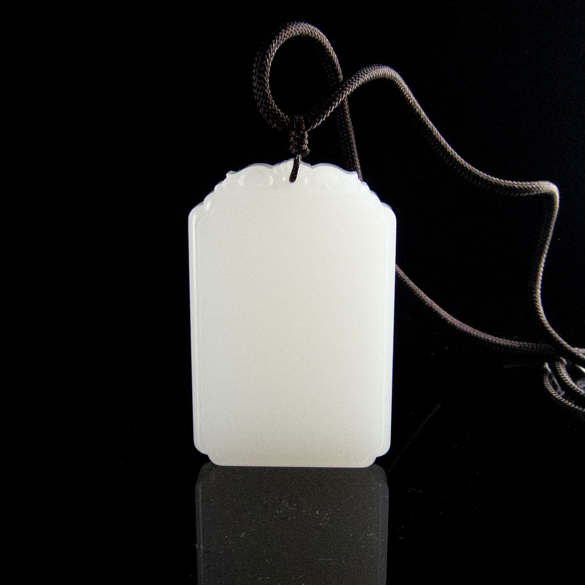 24K Gold Nephrite Jade Pendant Necklace - Peace and Protection Amulet - Perfect for Meditation, Spiritual Healing & Everyday Elegance