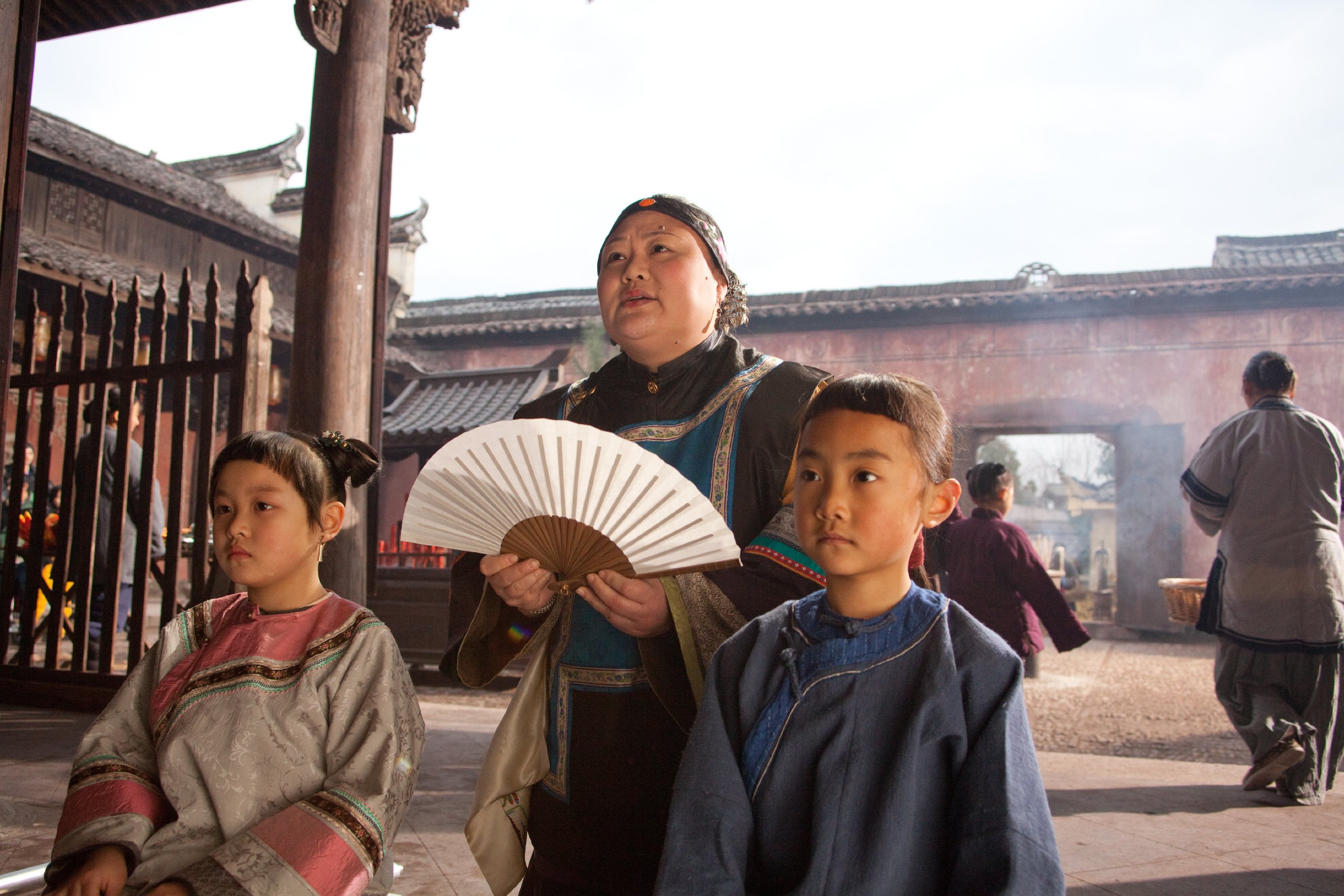 Snow Flower and the Secret Fan Blu-ray - Historical Drama Movie for Women's Friendship & Chinese Culture - Perfect for Movie Nights & Book Club Discussions