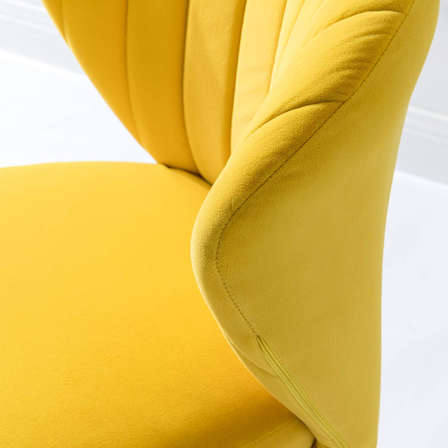 Modern Velvet Dining Room Chairs with Golden Metal Legs - Upholstered Tufted Accent Chair for Kitchen, Vanity, Patio & Beauty Room (Yellow, 1-Pack) - Perfect for Small Spaces, Breakfast Nooks & Cozy Home Decor