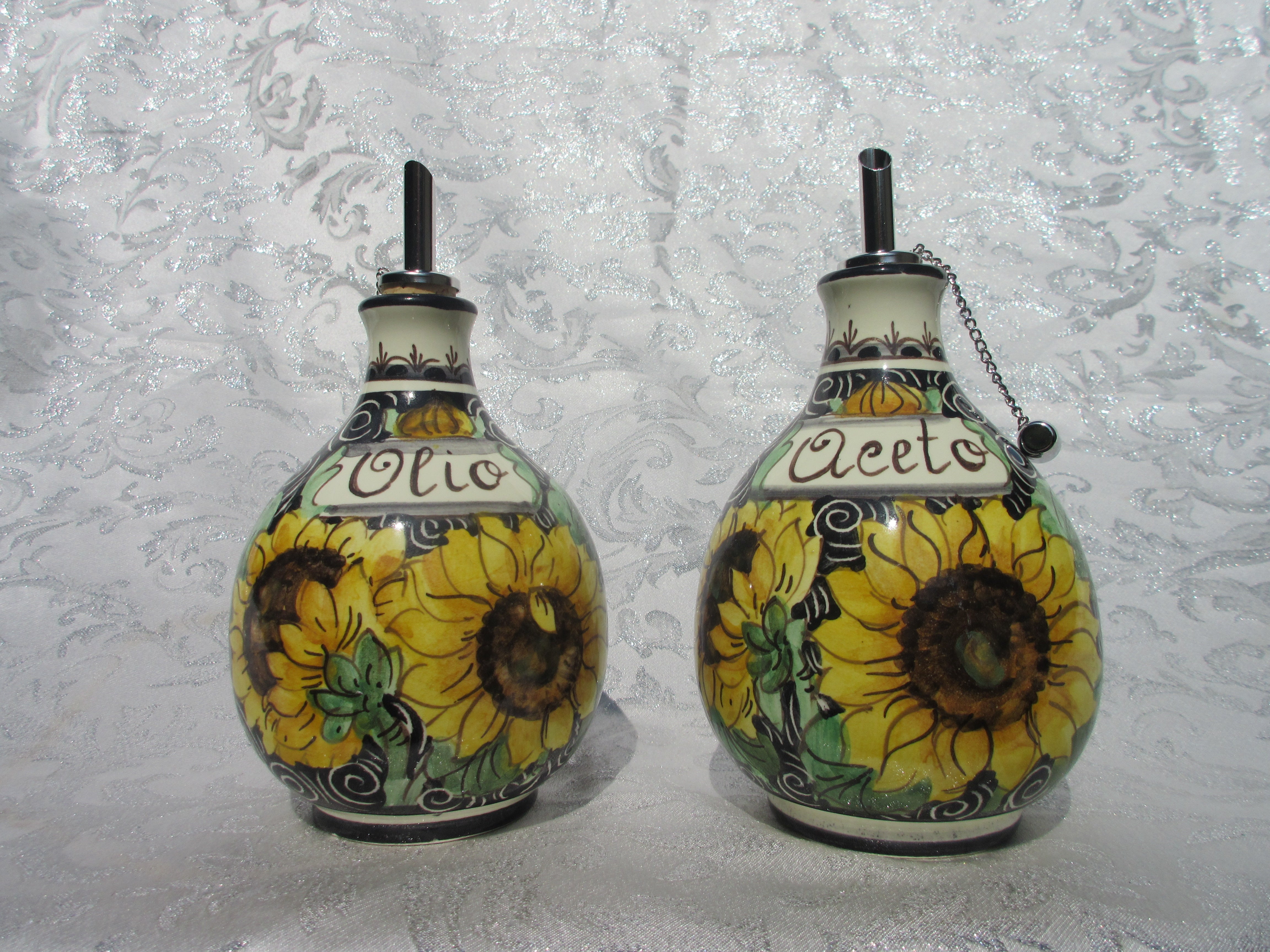 Ceramic Oil and Vinegar Set - Elegant Kitchen Cruet Bottles for Salad Dressing & Cooking - Perfect for Home, Restaurant, and Gift Use