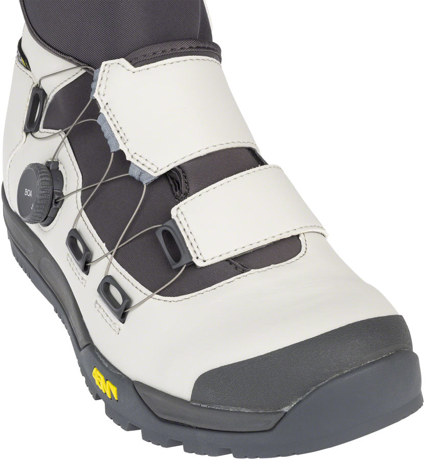 45NRTH Ragnarok BOA Cycling Boot - Waterproof Winter Bike Shoes for Men & Women, Grey, Size 38 - Ideal for Cold Weather Commuting & Mountain Biking