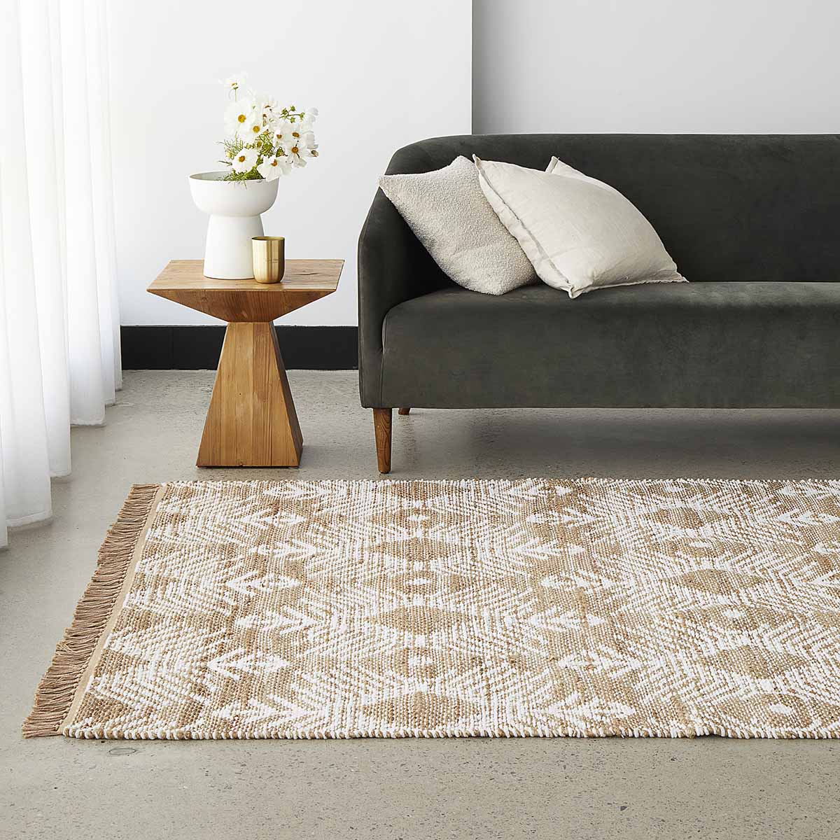 Bodhi Rosa Natural Fiber Rug - Handwoven Boho Chic Area Rug for Living Room, Bedroom & Nursery - Eco-Friendly Home Decor