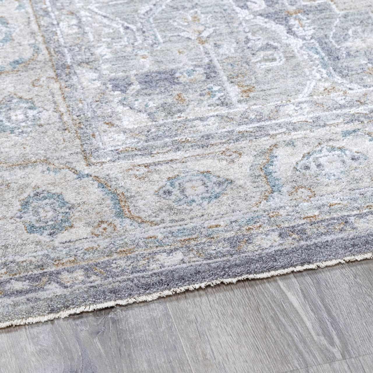 Hauteloom Ulubey Soft Plush Area Rug for Living Room & Bedroom - 2'7