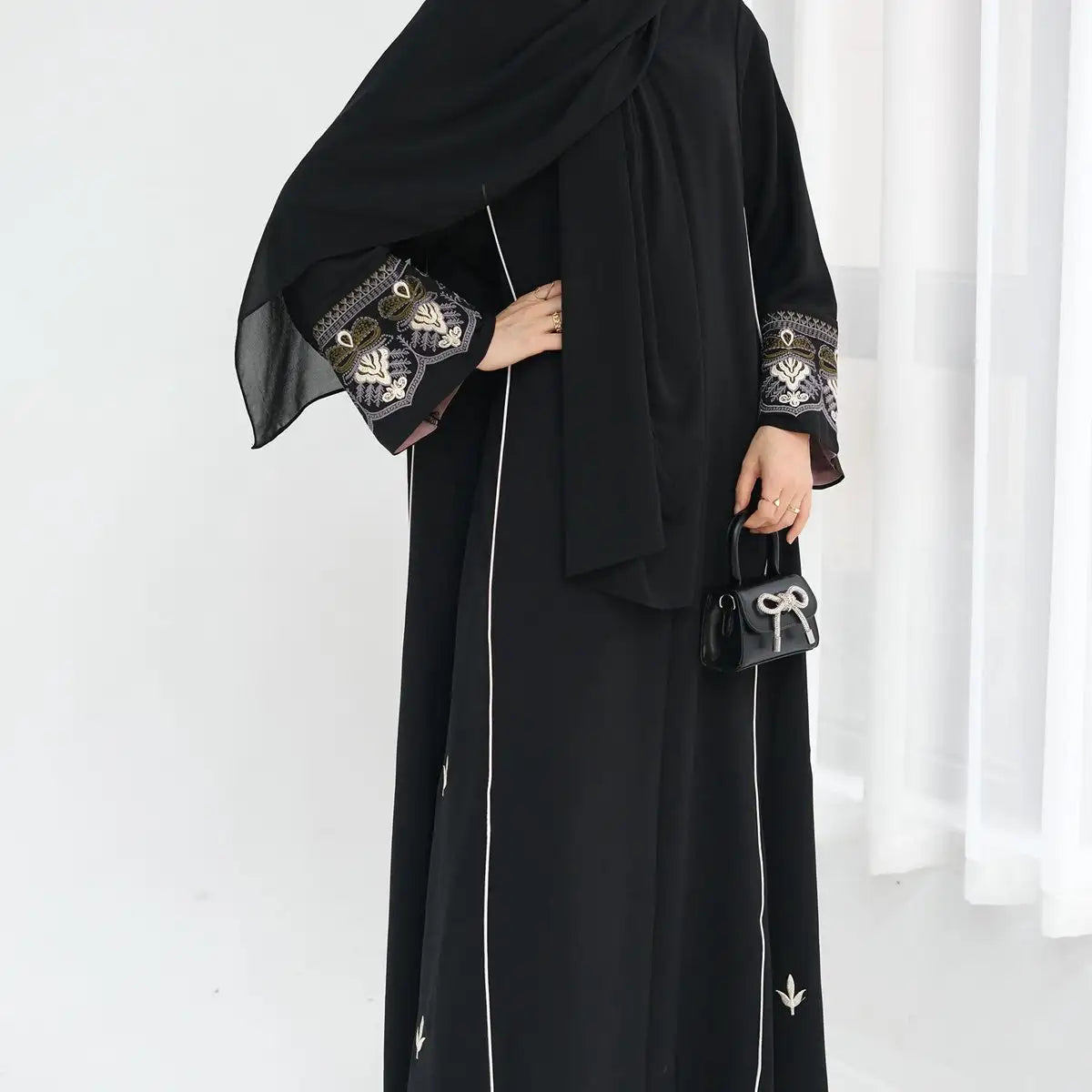 Embroidered Dubai Cardigan Open Abaya Dress for Women - Elegant Islamic Modest Wear - Perfect for Prayer, Eid, Wedding & Special Occasions