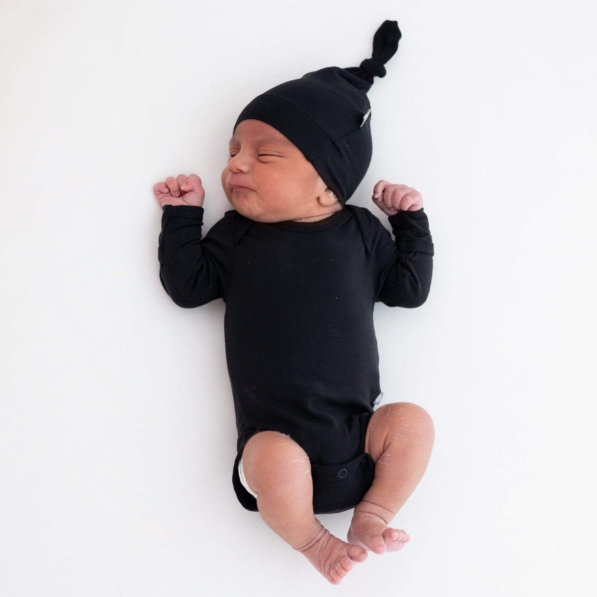 Midnight Knotted Cap for Women - Stylish and Comfortable Beanie for Winter, Outdoor Activities, and Casual Wear