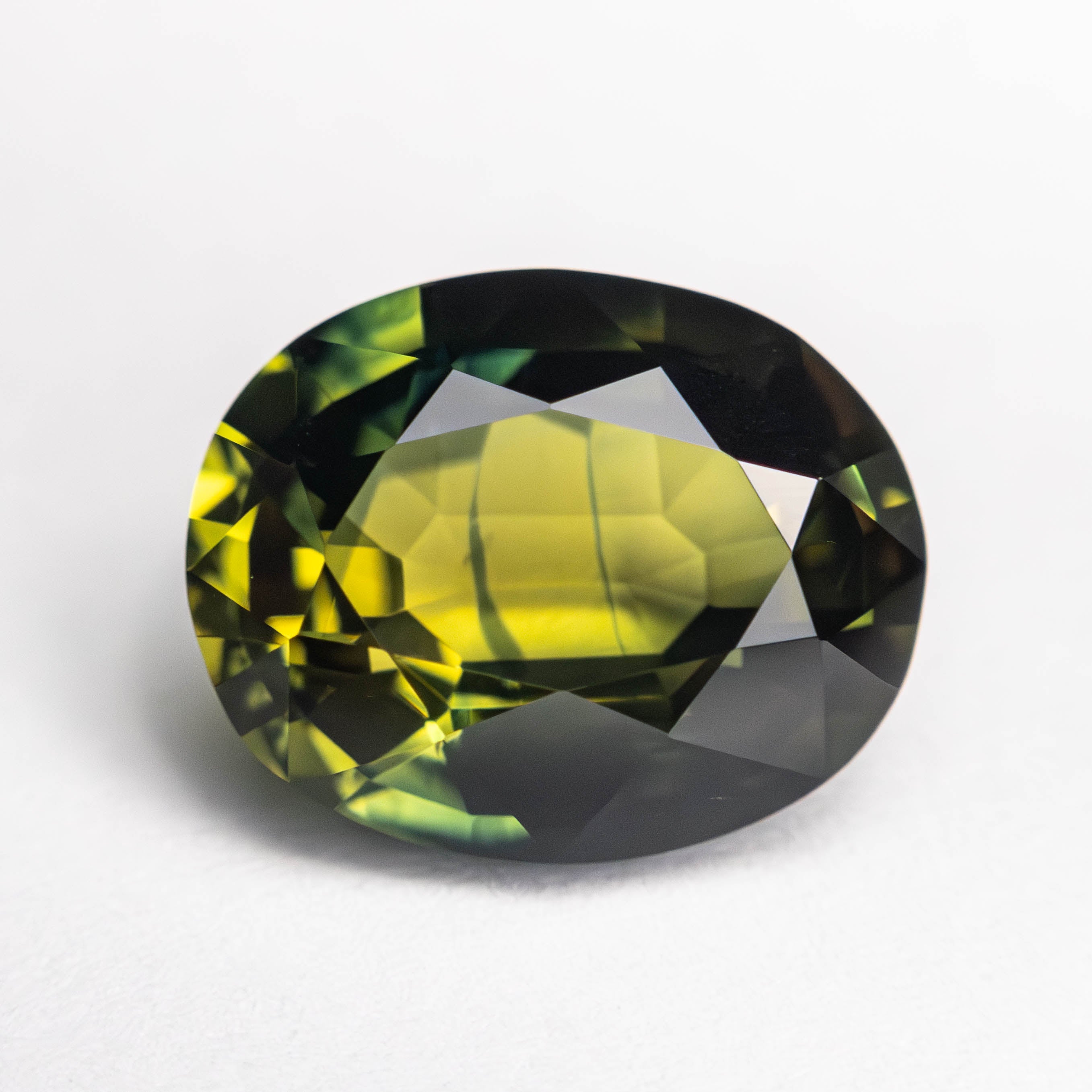3.49ct Oval Brilliant Blue Sapphire Gemstone - 10.24x8.26x4.72mm Natural Loose Stone for Jewelry Making, Engagement Rings & Necklaces