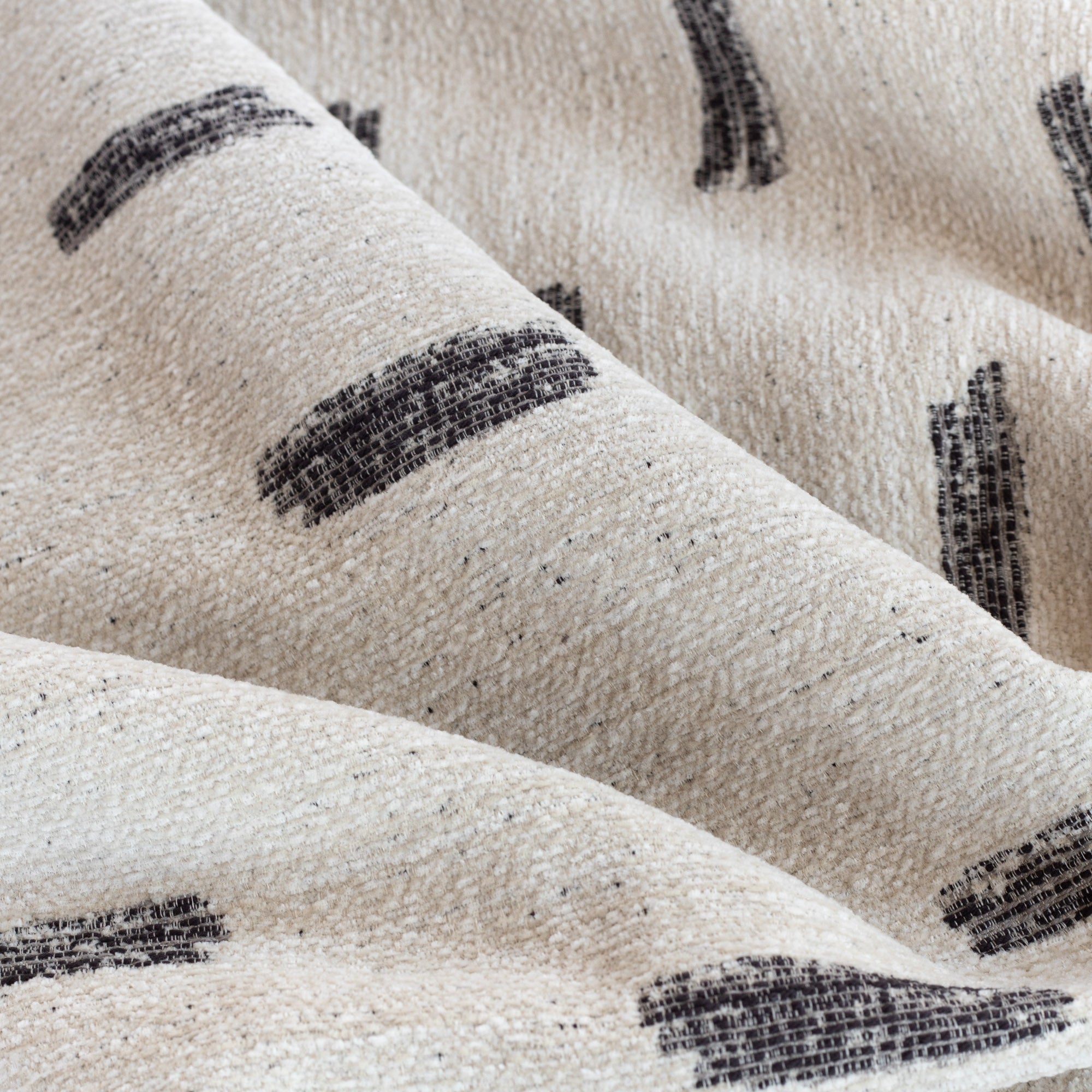 Premium Stratus Fabric - Soft Cream Textile for Upholstery, Curtains & Home Decor | Ideal for Living Room, Bedroom & Office Decorations