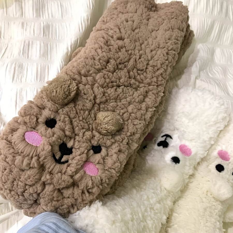 Cozy Fuzzy Bear Socks for Women & Men - Soft Winter Warm Slipper Socks with Non-Slip Grip - Perfect for Christmas Gifts, Home Relaxing & Cold Weather Comfort