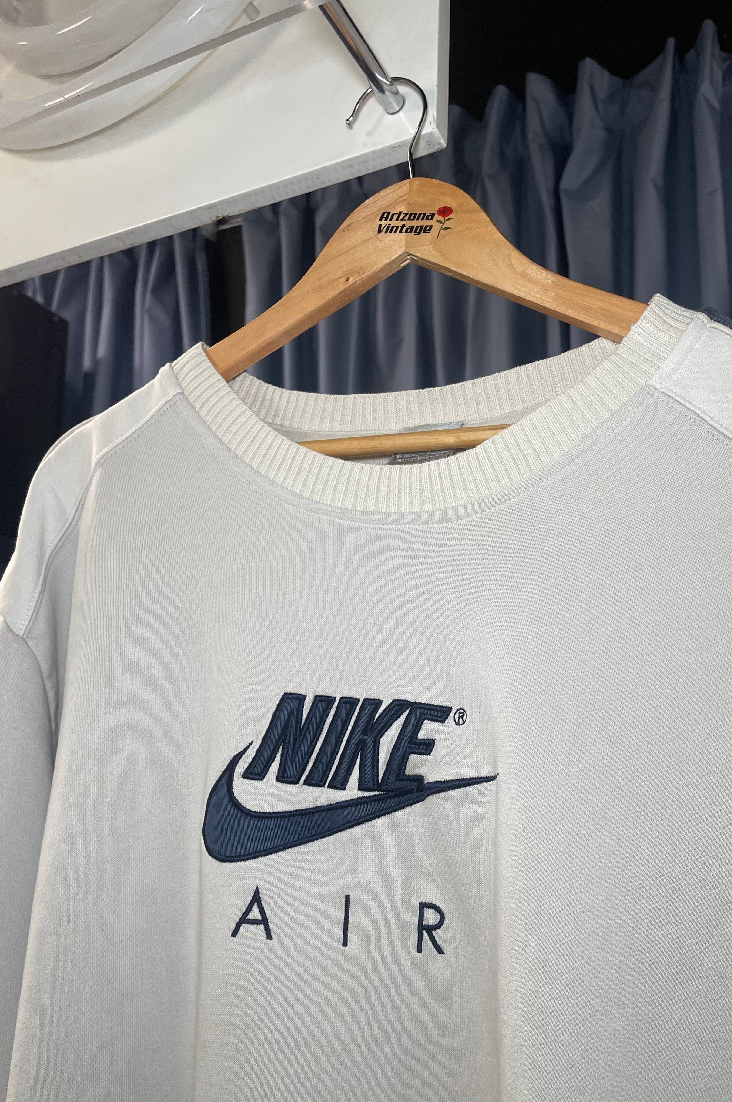 Custom Nike Hoodie Size 43 - Stylish & Comfortable Sweatshirt for Men & Women | Perfect for Gym, Running, Casual Wear & Street Fashion