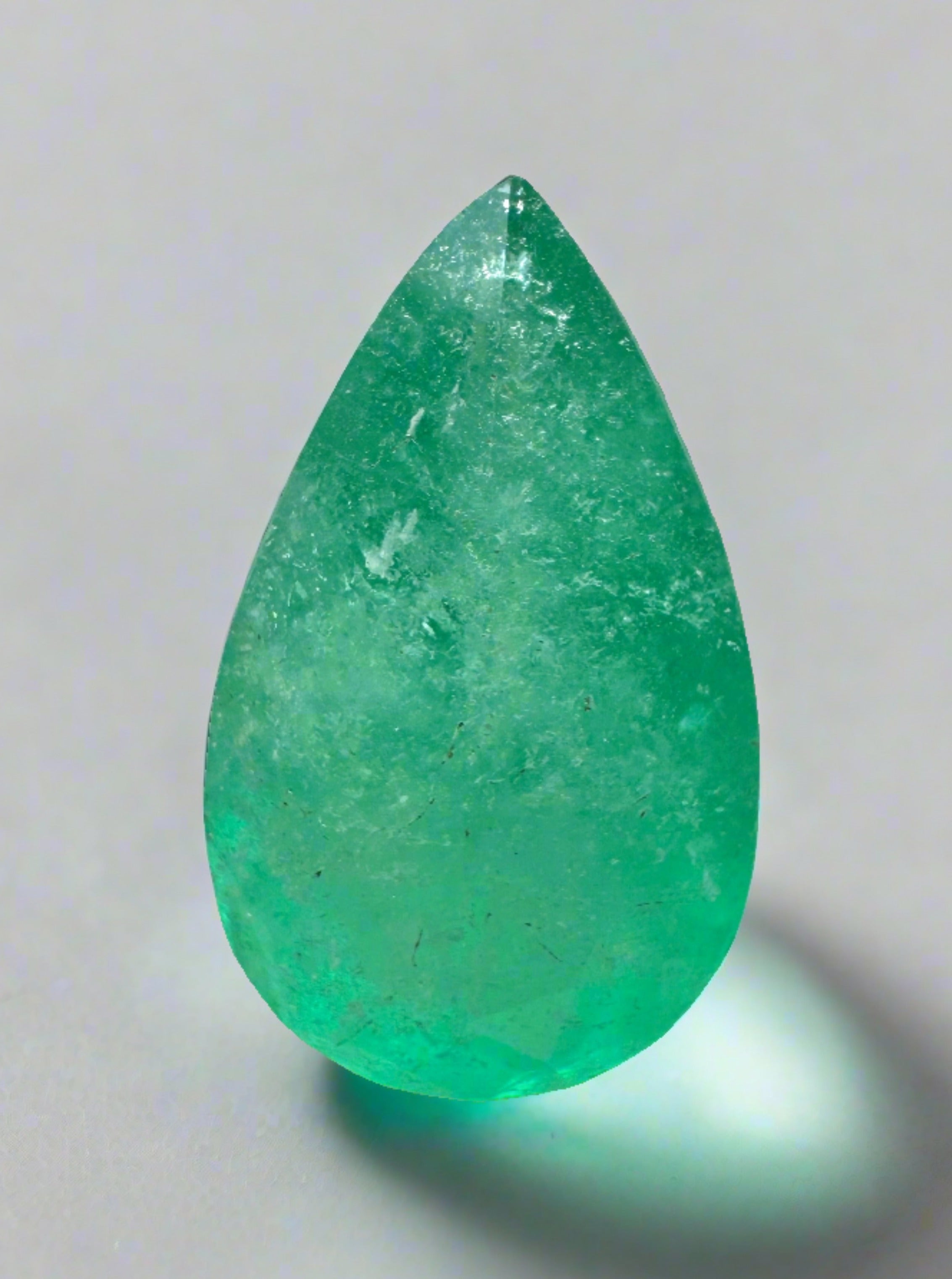5.62 Carat 16.3x9.7mm Natural Colombian Emerald Pear Cut Loose Gemstone for Jewelry Making - Engagement Rings, Necklaces & Earrings