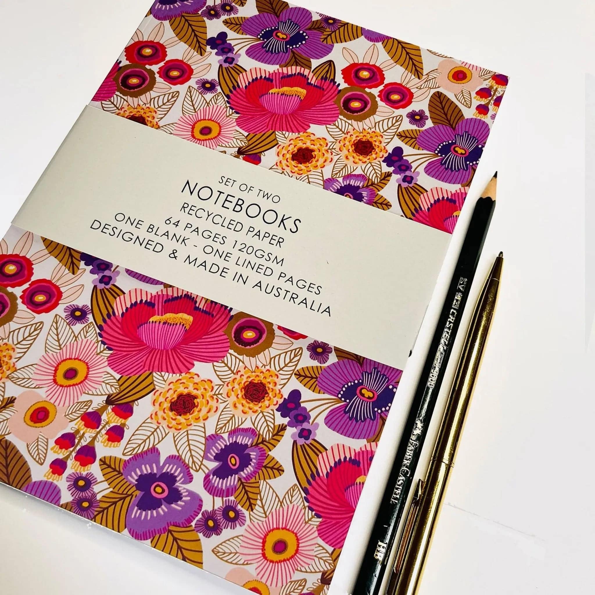 Viola Flowers A5 Notebook Set - 3 Pack Lined Journal for Writing, Note Taking, School & Office Use - Floral Design Hardcover Diary for Women & Girls - Perfect Gift Idea for Students & Professionals