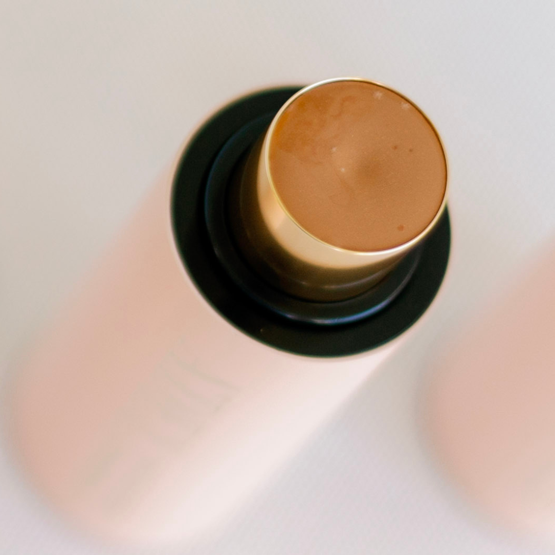 Best Moisturizing Foundation for Dry Skin - Hydrating & Long-Lasting Liquid Makeup - Perfect for Daily Wear & Special Occasions
