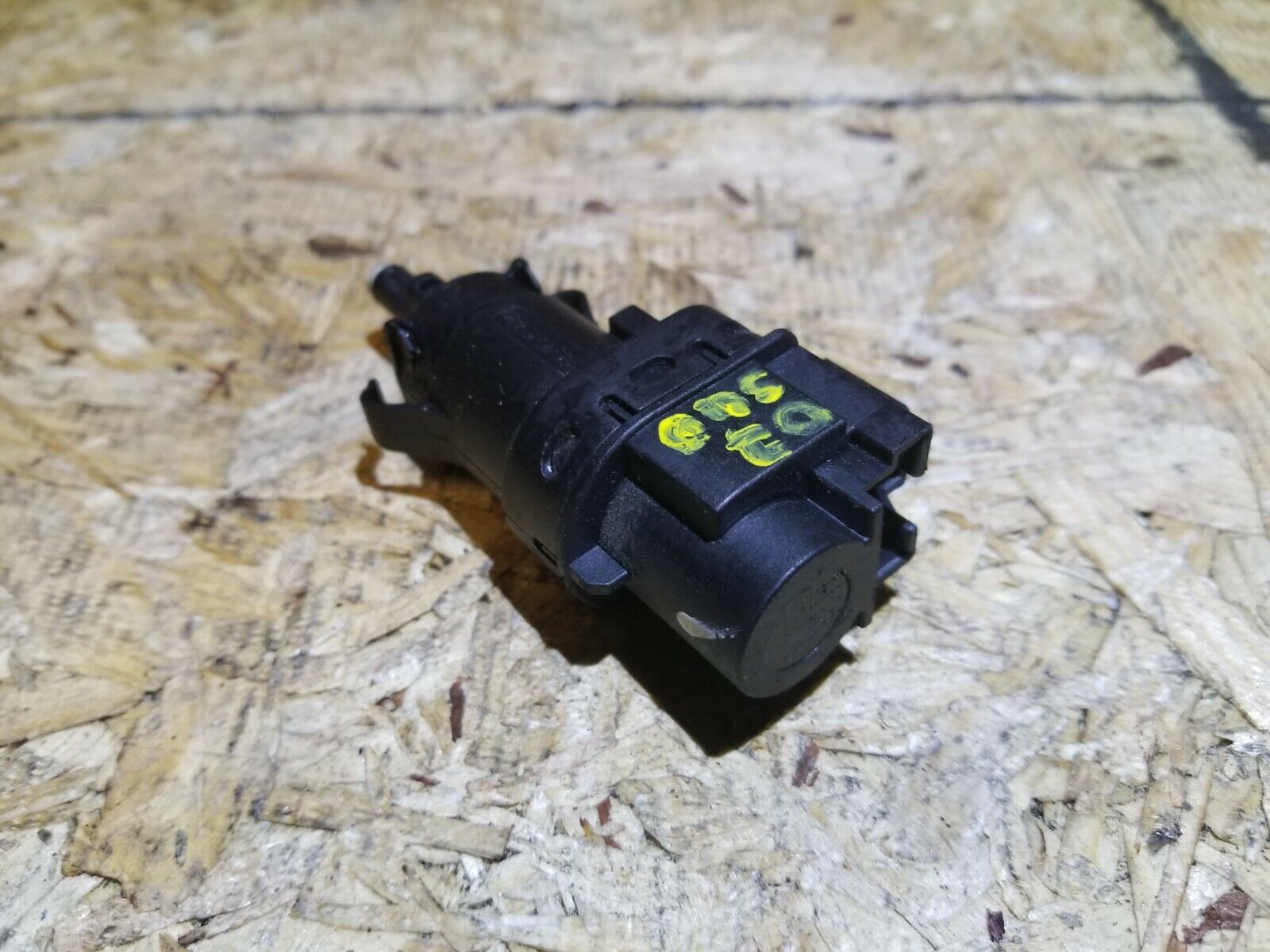 2005-2009 Volvo S40 Hood Ajar Anti-Theft Switch OEM Replacement Part - Security Protection for Parking & Nighttime Vehicle Safety