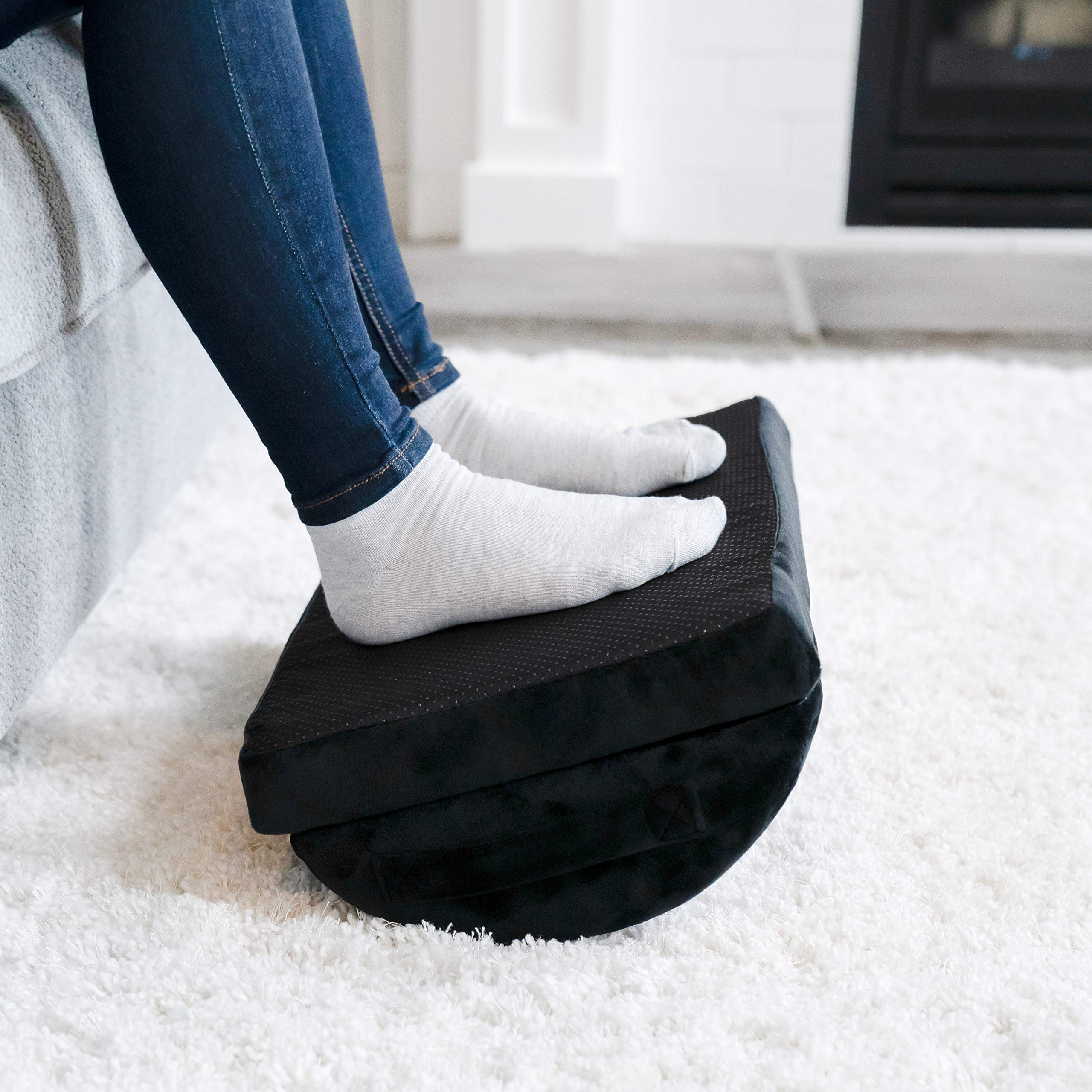 Ergonomic Adjustable Under Desk Foot Rest for Office & Home - Relieves Knee & Back Pain - Supports Swollen Ankles & Improves Posture - Perfect for Workstations, Gaming & Home Office Use