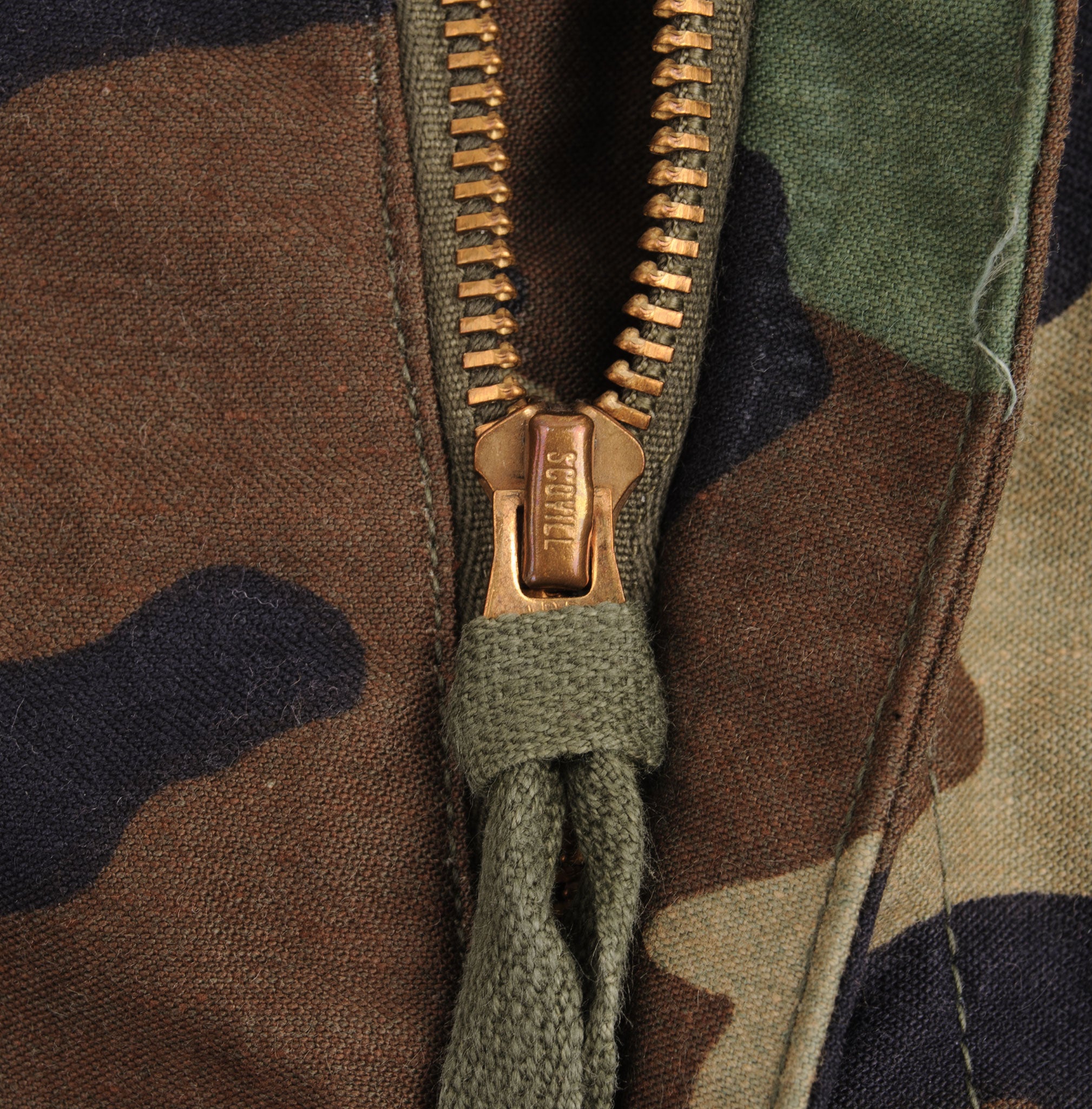 Vintage US Army M65 Woodland Camo Pants - 1985 Large Regular Deadstock - Military Surplus Trousers for Outdoor, Hiking & Tactical Use