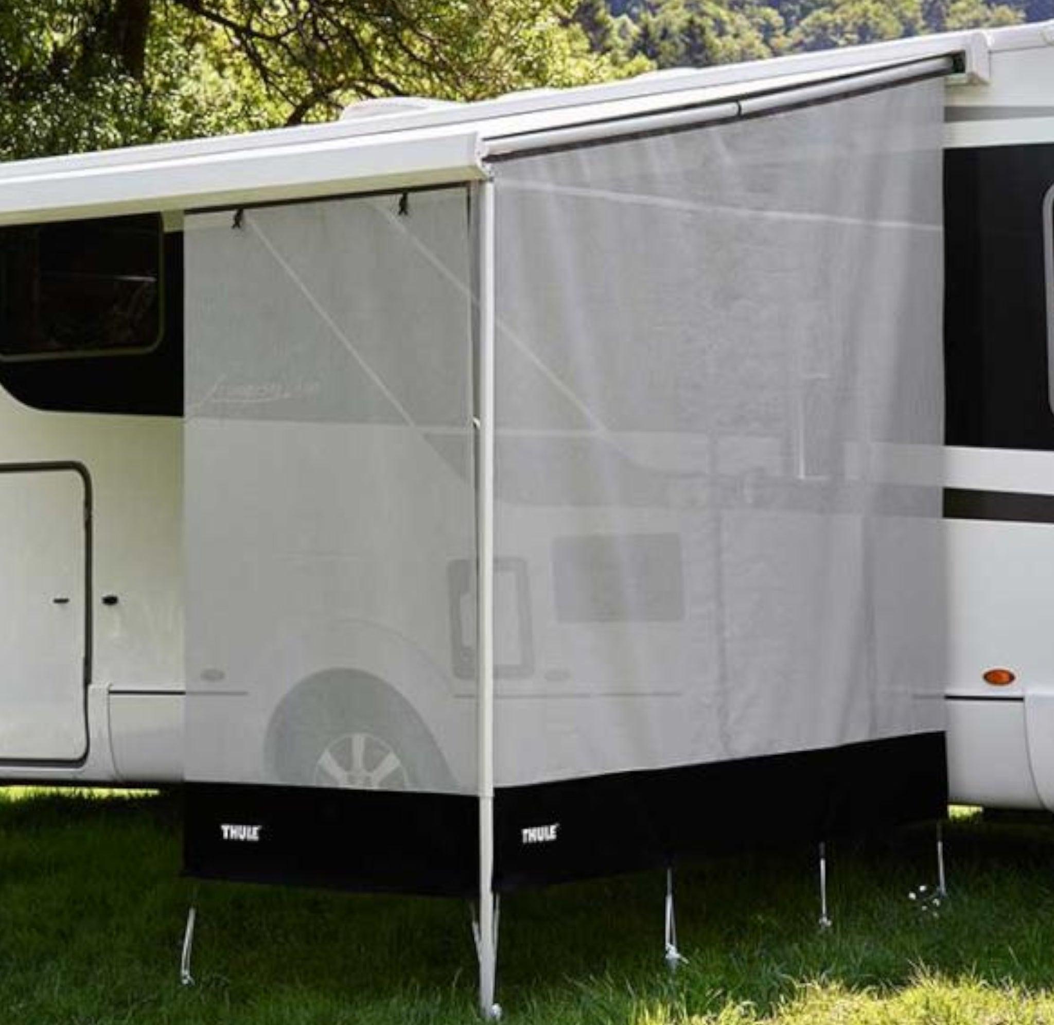 Thule Sun Blocker G2 Side Wall - UV Protection Car Window Shade for SUVs & Trucks | Perfect for Road Trips, Camping & Outdoor Adventures
