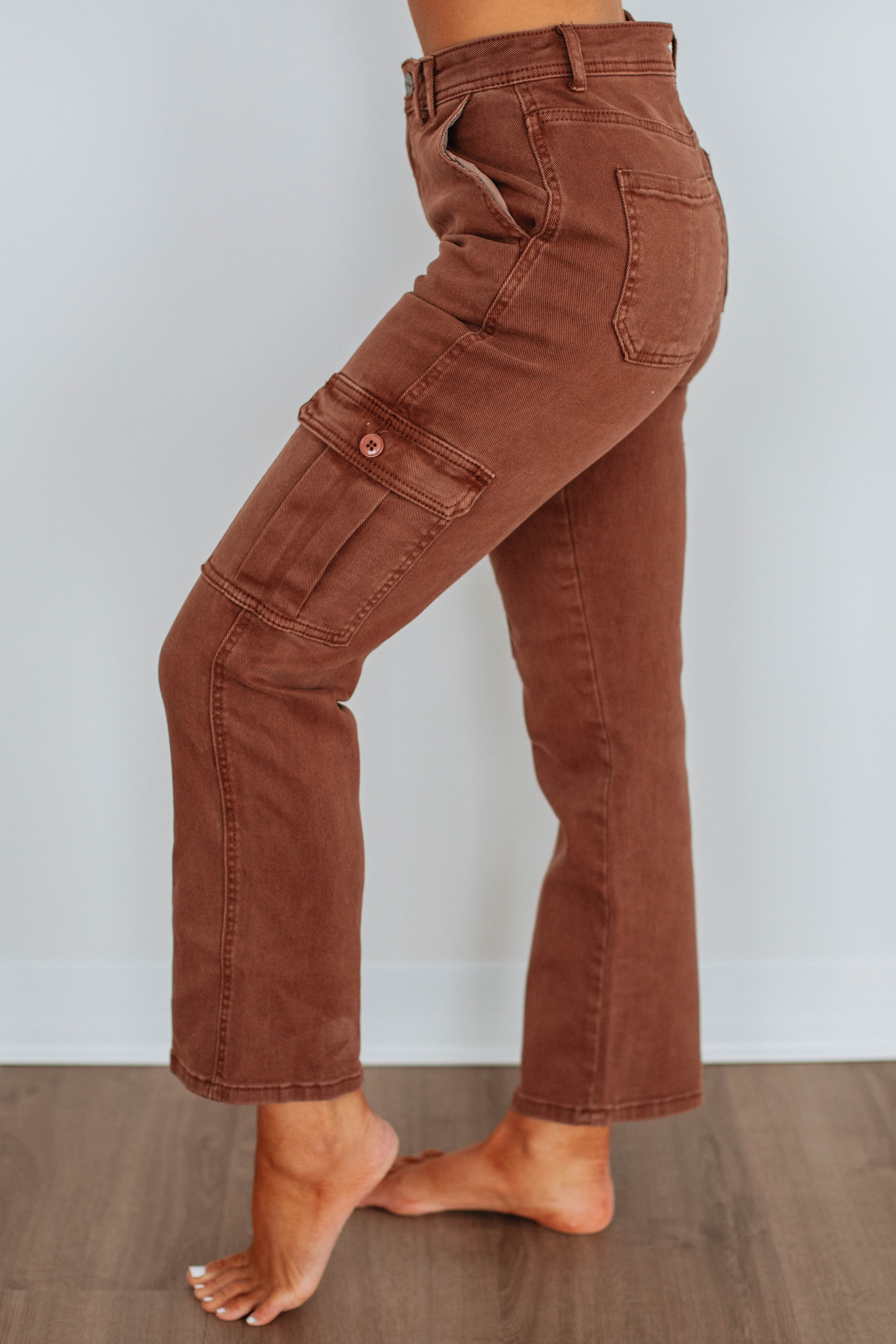 Hadley Risen Cargo Jeans for Men - Stylish & Comfortable Espresso Brown Work Pants - Perfect for Outdoor Adventures, Hiking & Casual Wear
