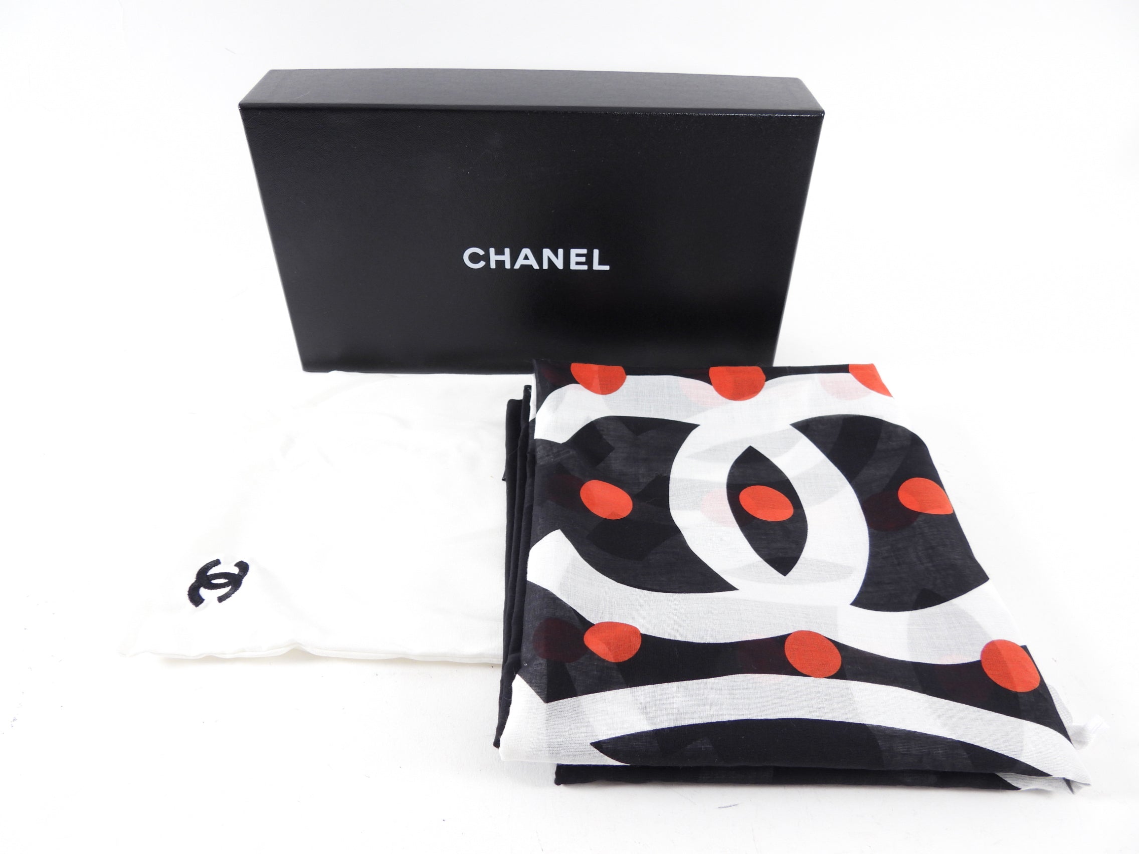 Chanel 13A Black and Red CC Logo Cotton Pareo Wrap Shawl - Beach Cover Up, Summer Scarf & Fashion Accessory for Women