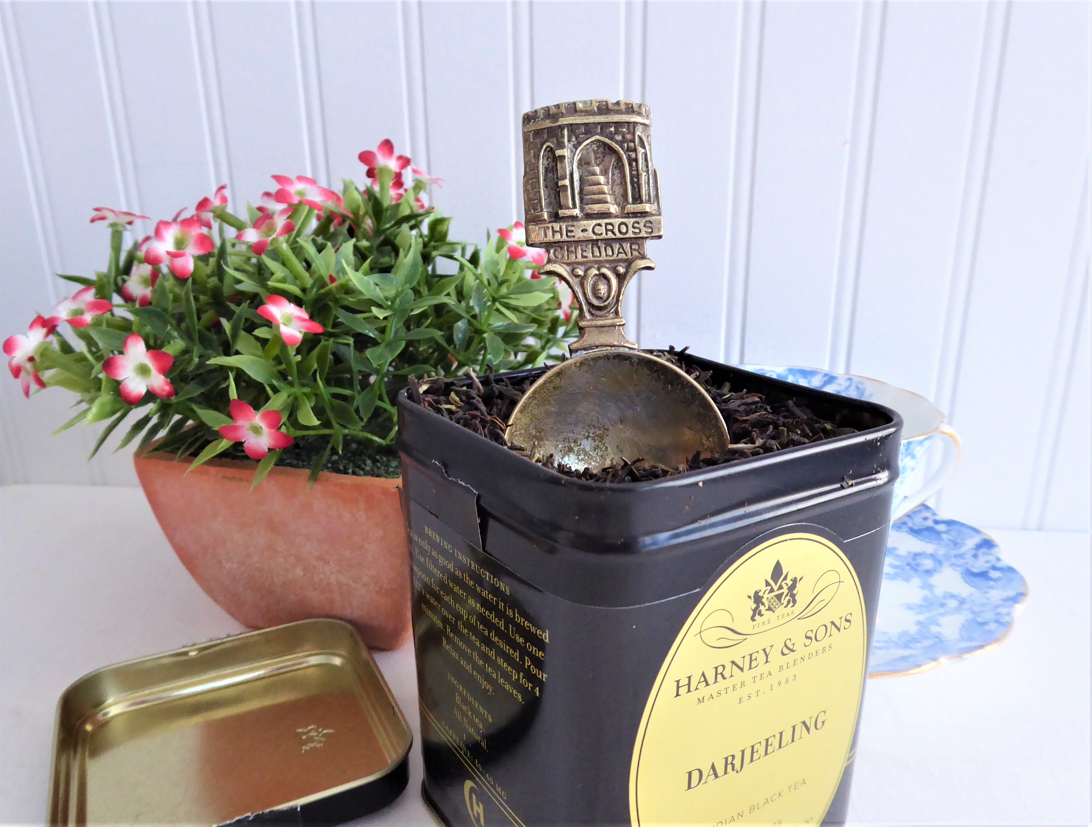 Antique Victorian Era Tea Caddy Spoon - Collectible 1892 Tea Scoop Souvenir from Cheddar Market Cross | Perfect for Tea Ceremonies, Historical Reenactments & Vintage Collections