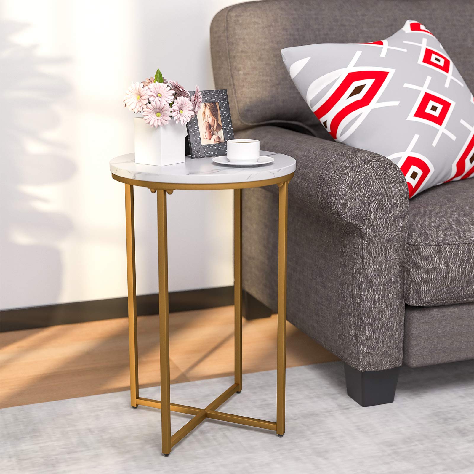 Modern Round Side Accent Table with Faux Marble Top & Gold Metal Frame - End Table, Nightstand for Living Room, Bedroom - Easy Assembly (Perfect for Sofa Side, Reading Nook & Small Space Decor)