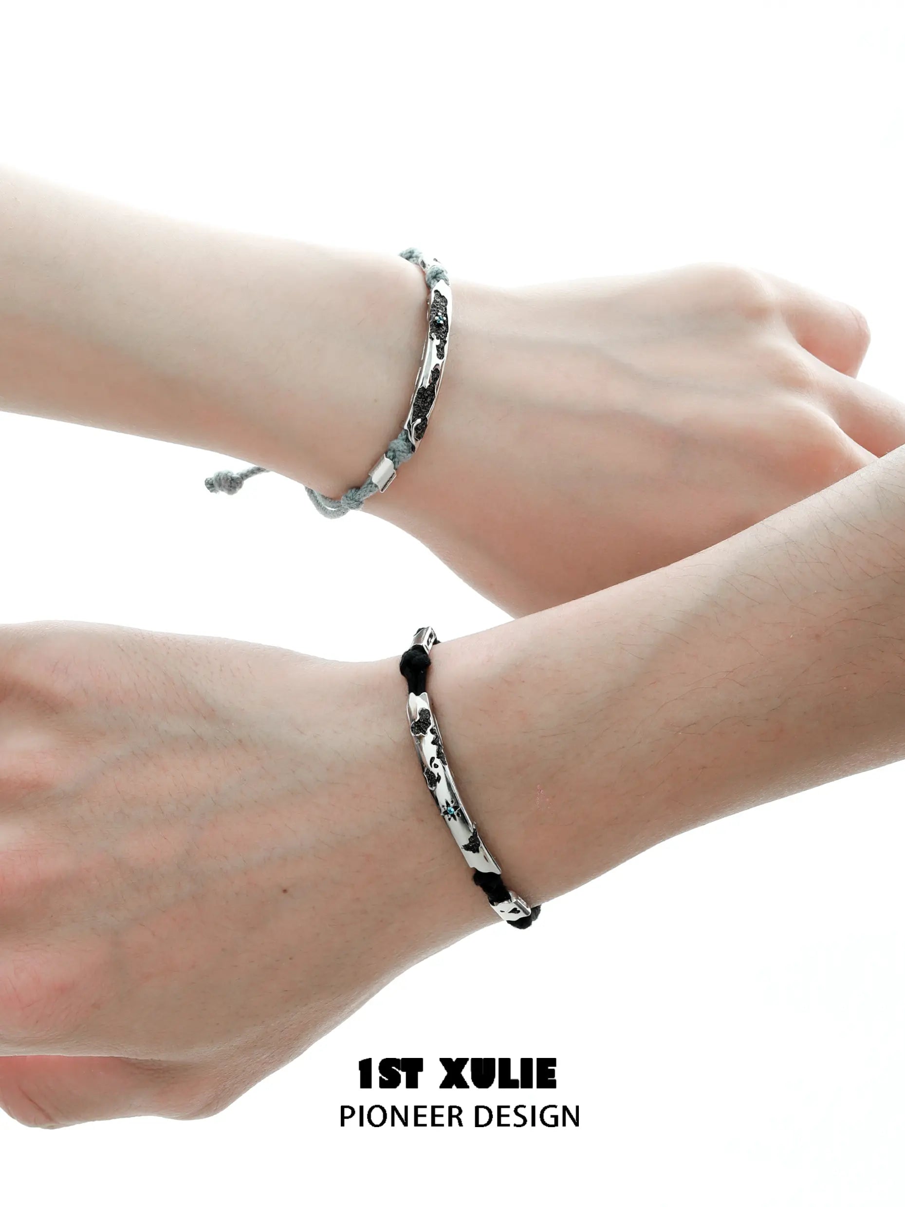 Mini World 925 Sterling Silver World Map Lanyard Bracelet™ - Adjustable Travel Jewelry for Women & Men - Perfect for Travel Lovers, Geography Enthusiasts & Gift Giving