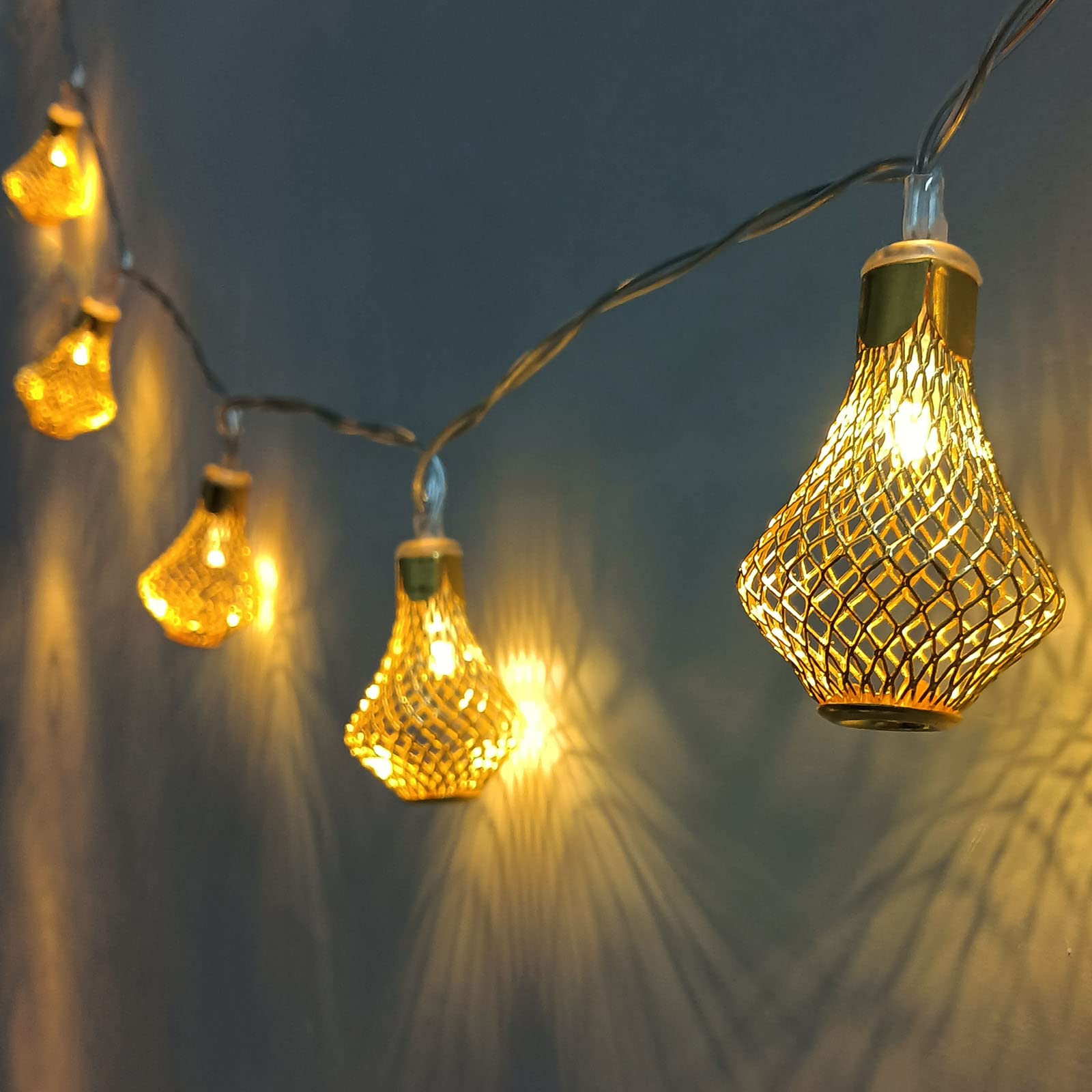 20 LED Moroccan Lantern String Lights - 10Ft Battery Powered Fairy Lights with Golden Raindrop Design | Warm White Outdoor/Indoor Decorative Lighting for Patio, Garden, Wedding, Party, Christmas & Bedroom Decor | Perfect for Creating Cozy Ambiance in Backyards, Tents and Special Events
