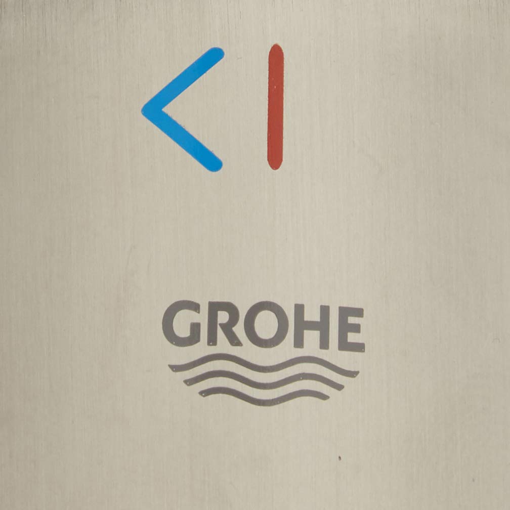Grohe Tappo 46655SD0 Single Handle Pull-Out Kitchen Faucet - Modern Stainless Steel Design for Easy Cooking & Dishwashing | Perfect for Home Kitchens & Restaurant Use