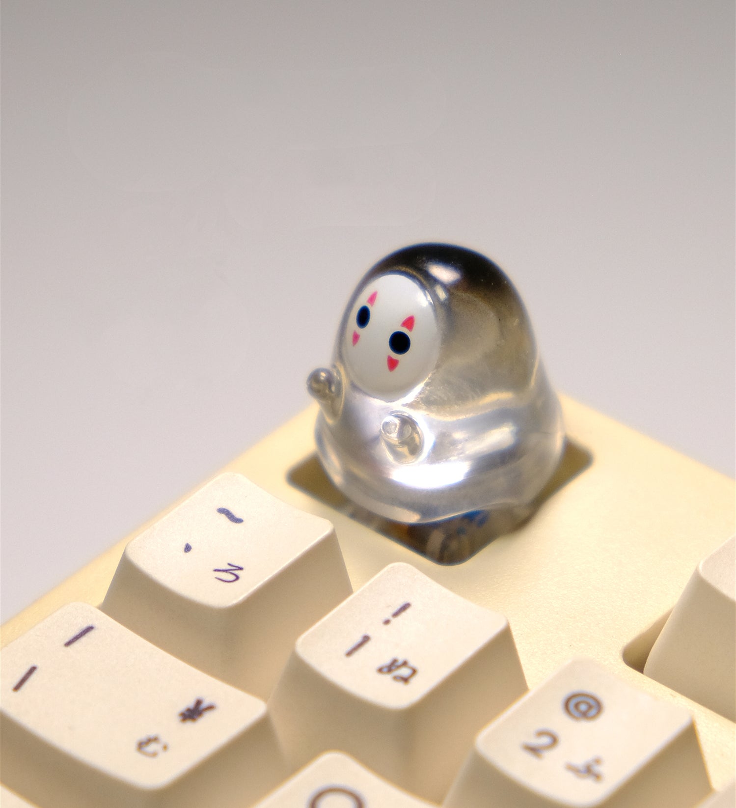 Custom Transparent Faceless Ghost Keycap - Unique Personalized Mechanical Keyboard Keycap for Gaming & Typing - Perfect for Halloween, Cosplay & Desk Decor