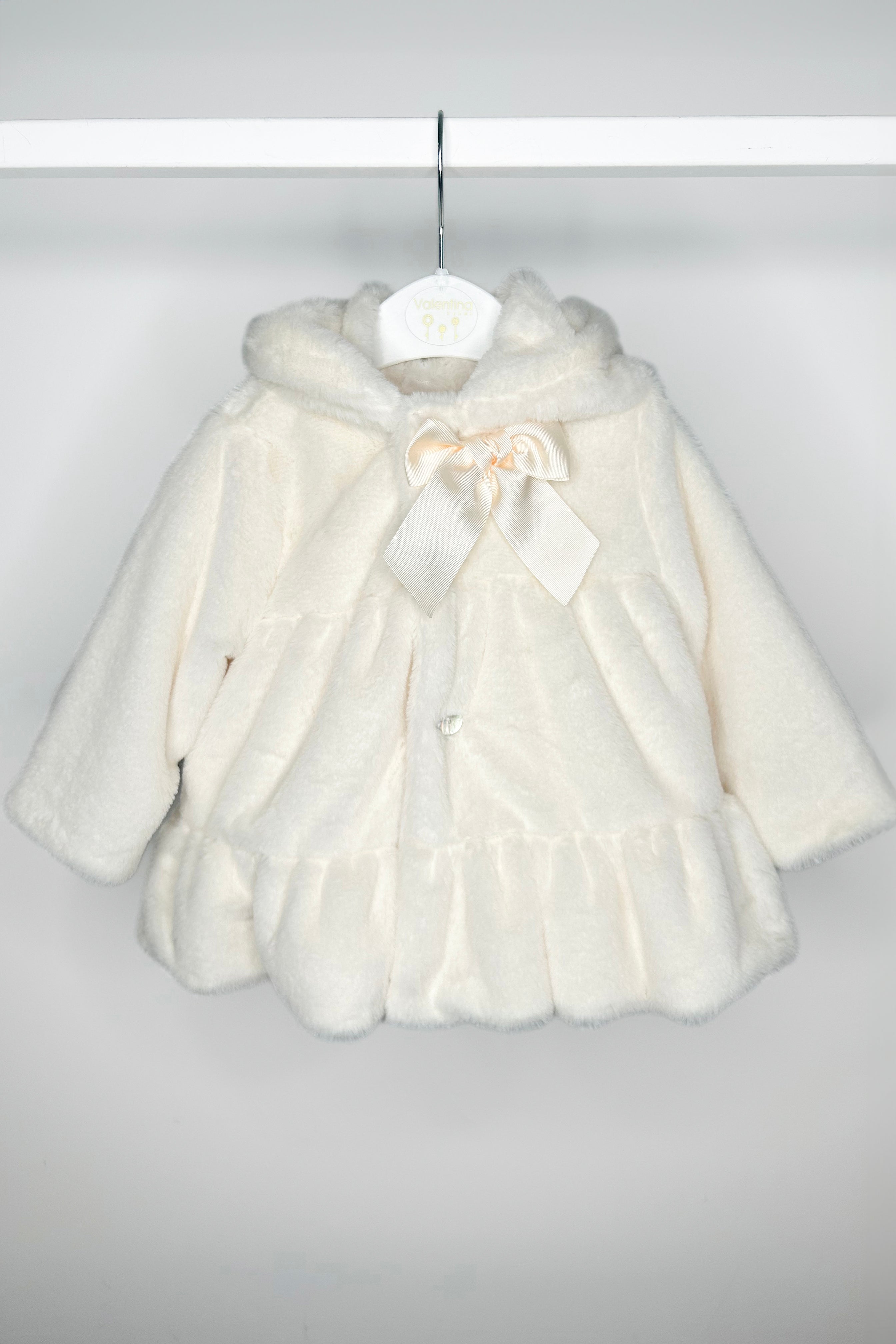Ivory Faux Fur Hooded Winter Coat for Women - Soft Warm Long Jacket with Pockets | Perfect for Cold Weather, Snow Days & Outdoor Activities