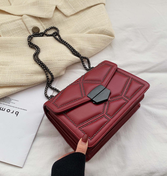 Stylish Rivet Chain Small Crossbody Bags for Women - Fashionable Shoulder Purse for Daily Use, Travel & Date Night