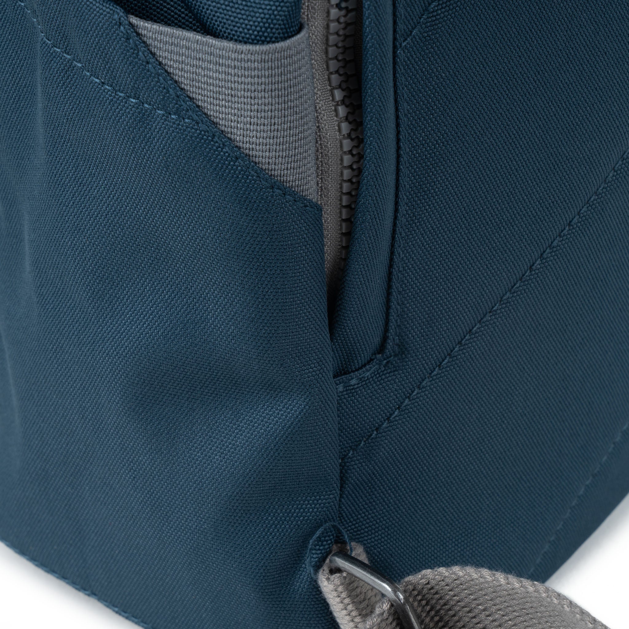 Finchley A Pacific Recycled Canvas Tote Bag - Eco-Friendly & Durable for Shopping, Beach, and Daily Use