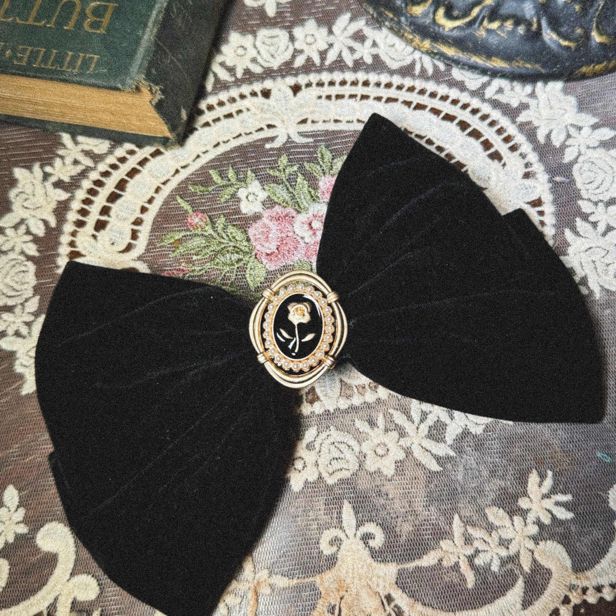 Elegant Katherine Bow Hair Accessories - Stylish Hair Bows for Women & Girls - Perfect for Weddings, Parties & Everyday Fashion