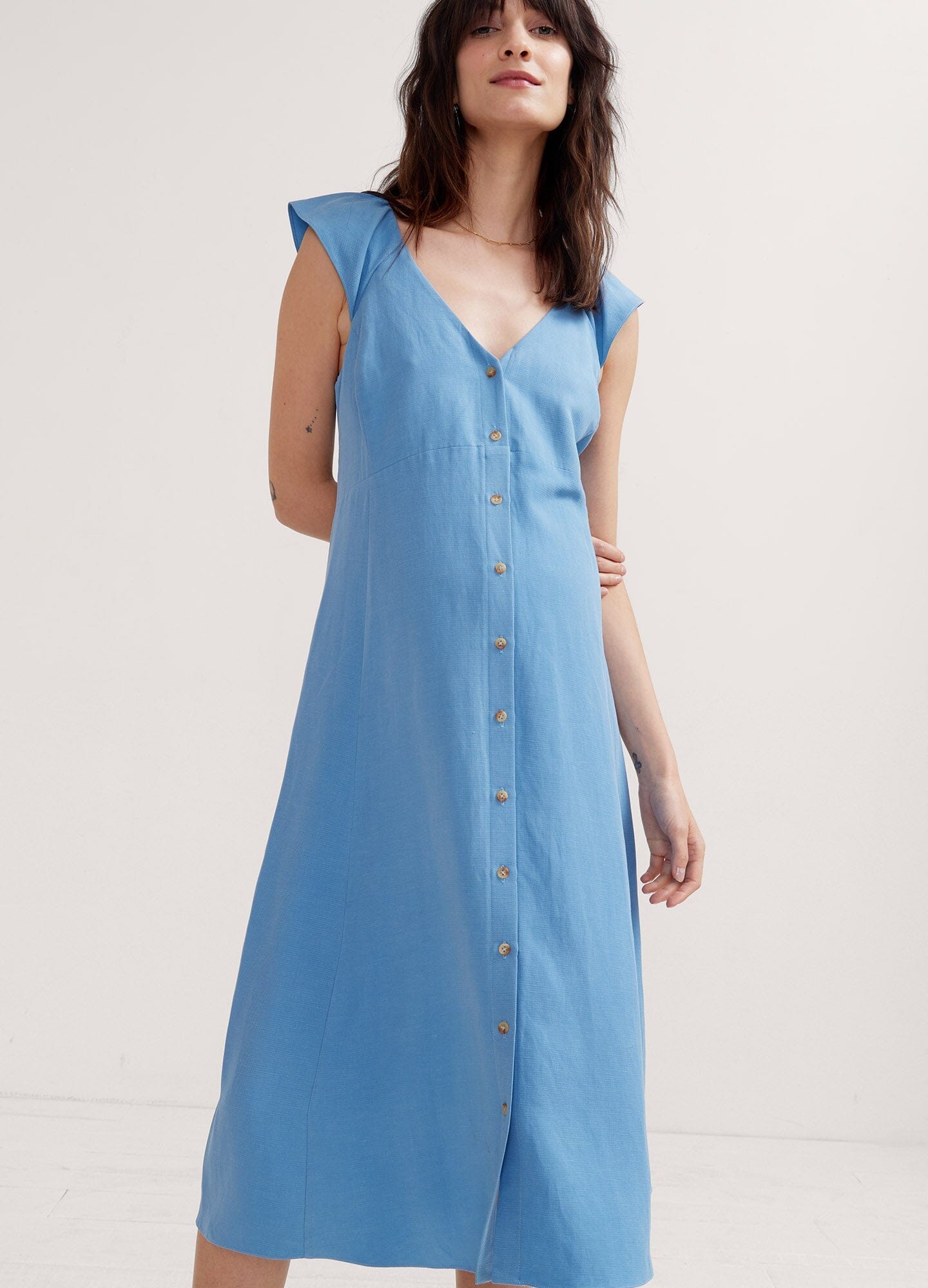 The Jules Dress 2 - Women's Floral Print Summer Dress with Pockets | Perfect for Beach Vacations, Date Nights & Outdoor Parties