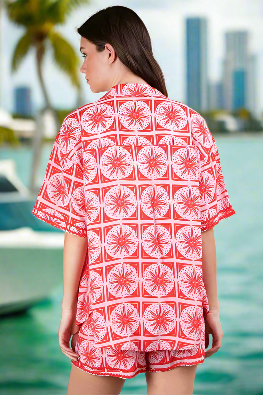 Stylish Full Size Tropical Vacation Shirt & Shorts Set for Men - Breathable Summer Outfit for Beach, Pool Party & Vacation Getaways