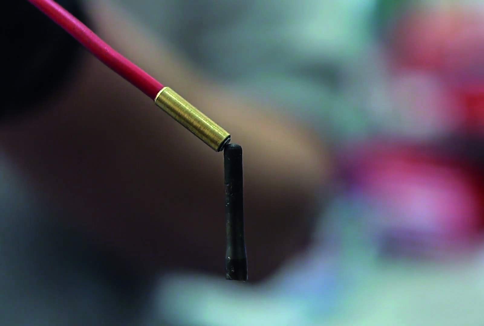 Flexible Magnetic Pickup Tool with Laser Pointer - 7026 Model for Easy Retrieval of Metal Objects | Ideal for Mechanics, DIY, and Workshop Use