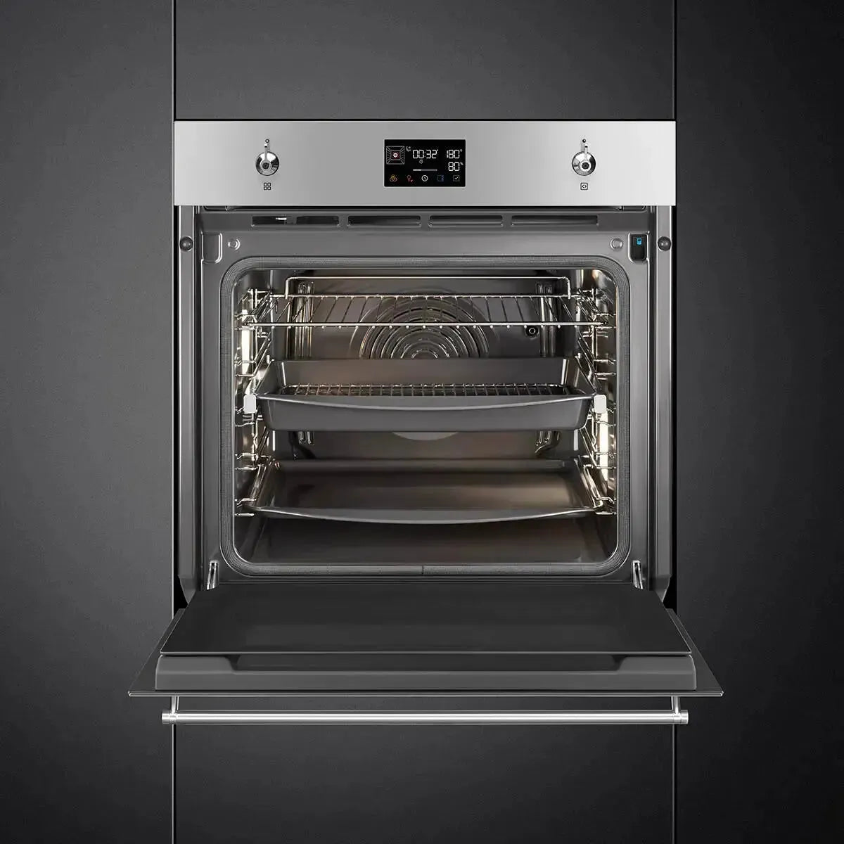 Smeg 60cm Classic Pyrolytic Steam Oven with Probe - Stainless Steel Built-in Oven for Professional Baking & Healthy Cooking | Perfect for Home Chefs & Modern Kitchens