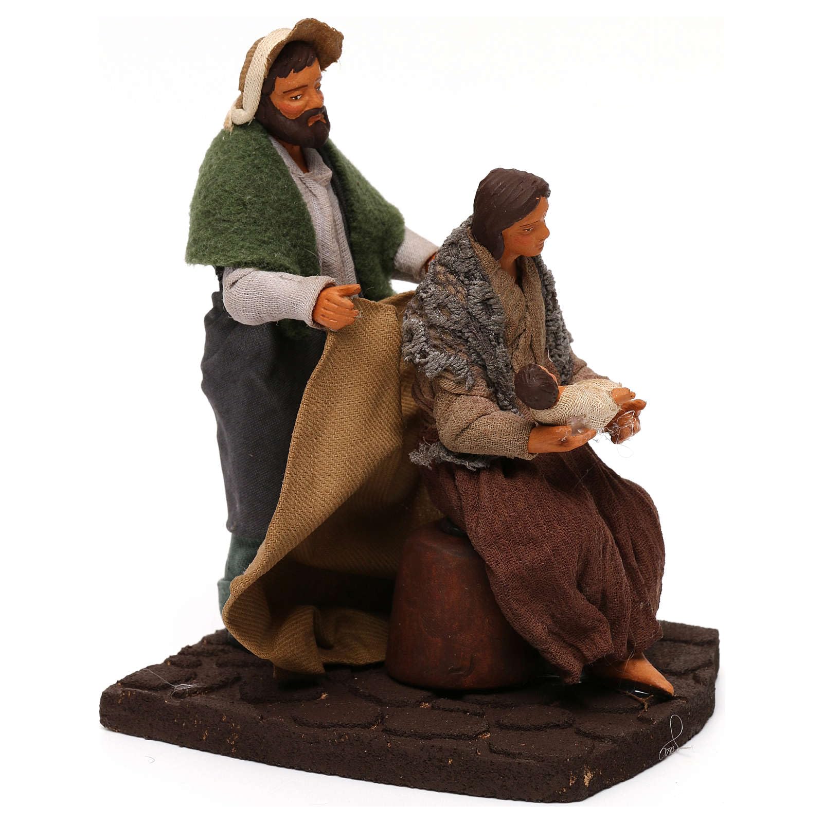 10cm Neapolitan Nativity Scene Figurine - Man Covering Wife and Baby - Perfect for Christmas Decorations, Home Nativity Displays & Holiday Collectibles