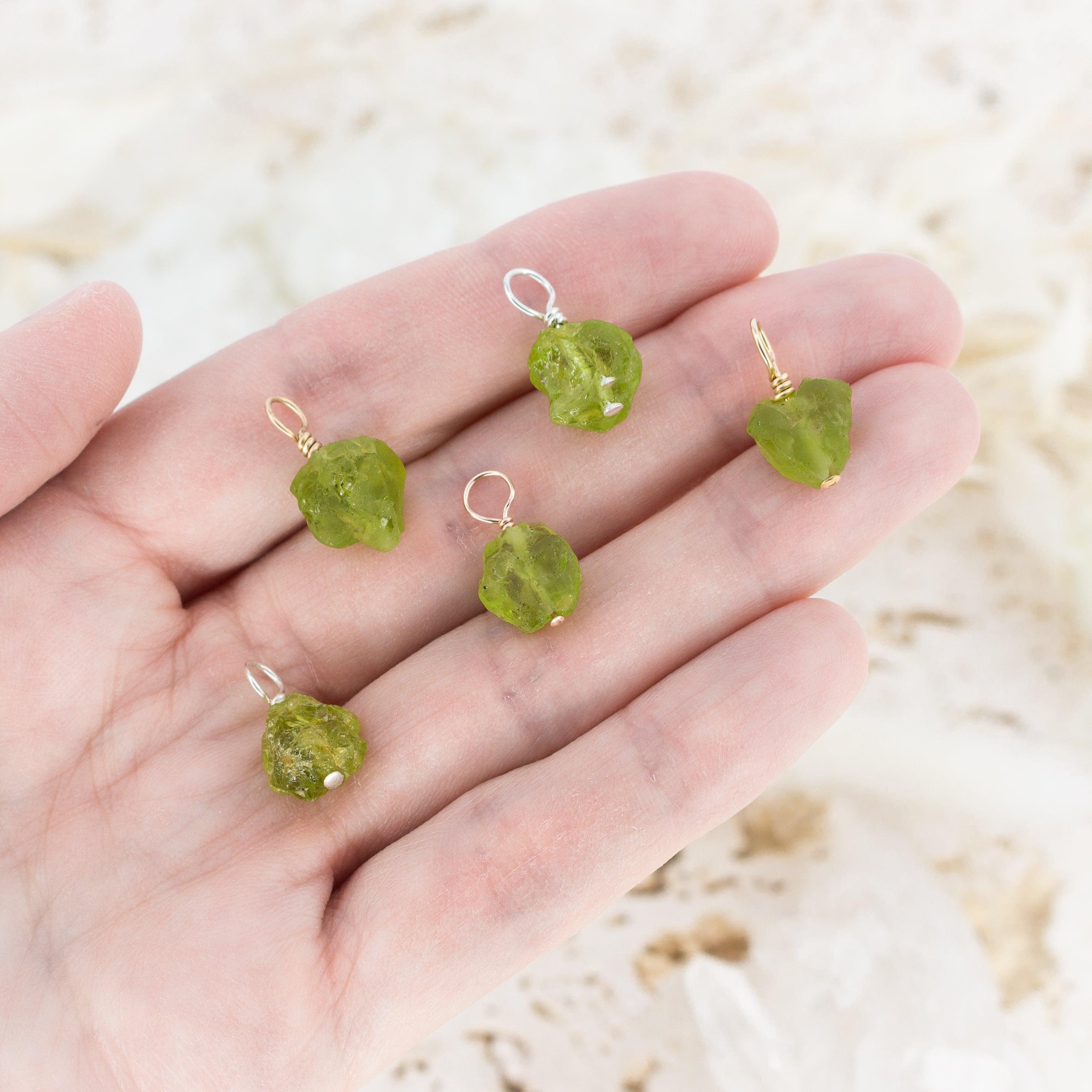 Natural Tiny Raw Peridot Crystal Pendant Necklace - Genuine Green Gemstone Jewelry for Women - Perfect for Boho Style, Spiritual Healing & Everyday Wear