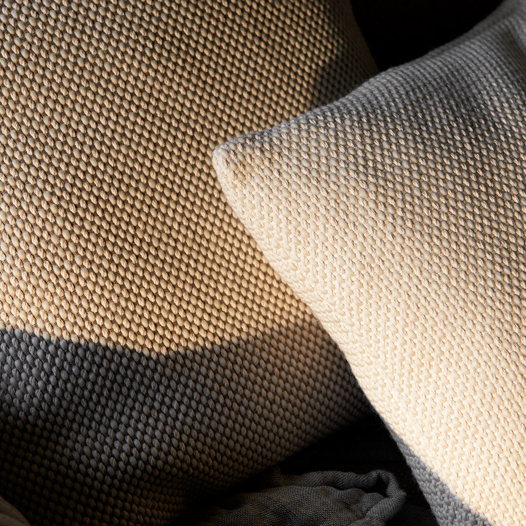 Premium Woven Throw Pillows for Sofa & Bed - Cozy Home Decor Accent for Living Room, Bedroom, and Dorm