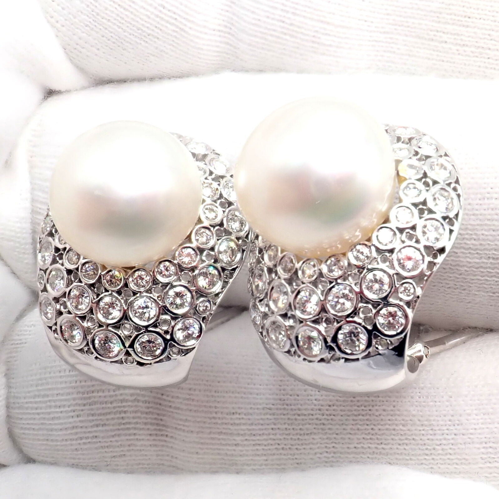 Vintage 18K White Gold Diamond & 13mm Pearl Earrings for Women - Elegant Pearl Jewelry for Weddings, Parties & Special Occasions