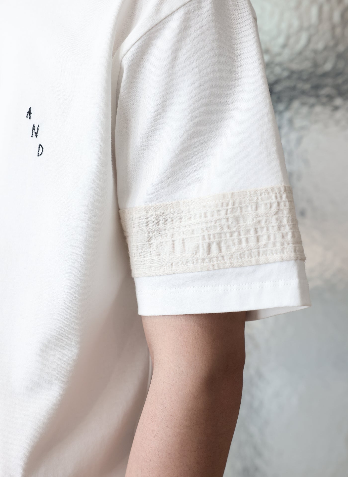 Stylish Cotton Chain Stitch Graphic Tee for Women | Trendy Casual T-Shirt | Perfect for Everyday Wear, Outings & Street Style Fashion