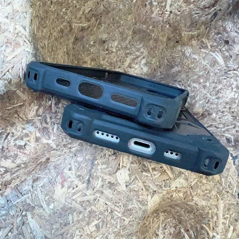 UAG Monarch Pro Kevlar iPhone 15 Pro Case with MagSafe - Rugged Protective Cover for Outdoor, Work & Daily Use