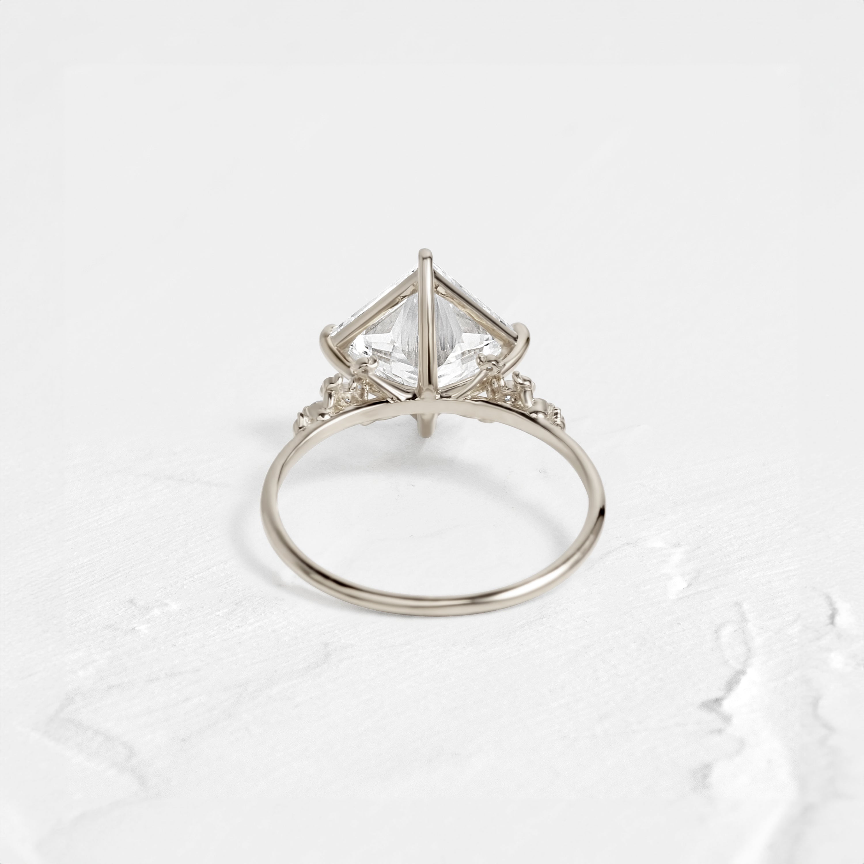Elegant Damask Princess Cut Ring for Women - Perfect for Weddings, Engagements & Special Occasions
