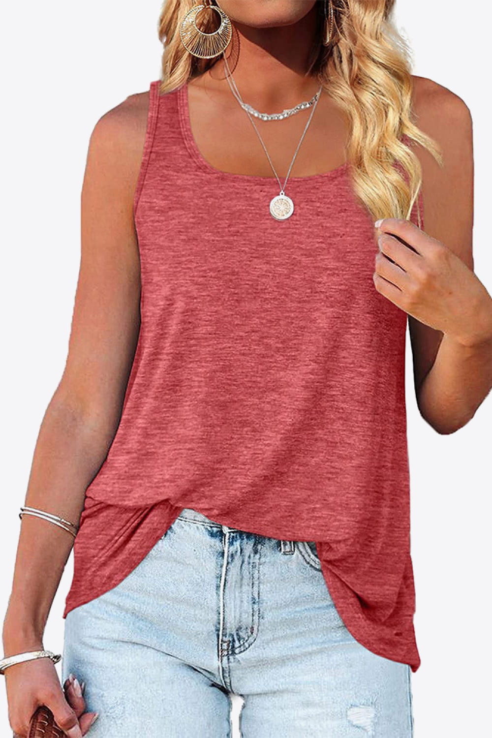 Curved Hem Square Neck Tank Top for Women - Trendy Casual Summer T-Shirt - Perfect for Layering, Beach Outfits & Everyday Wear