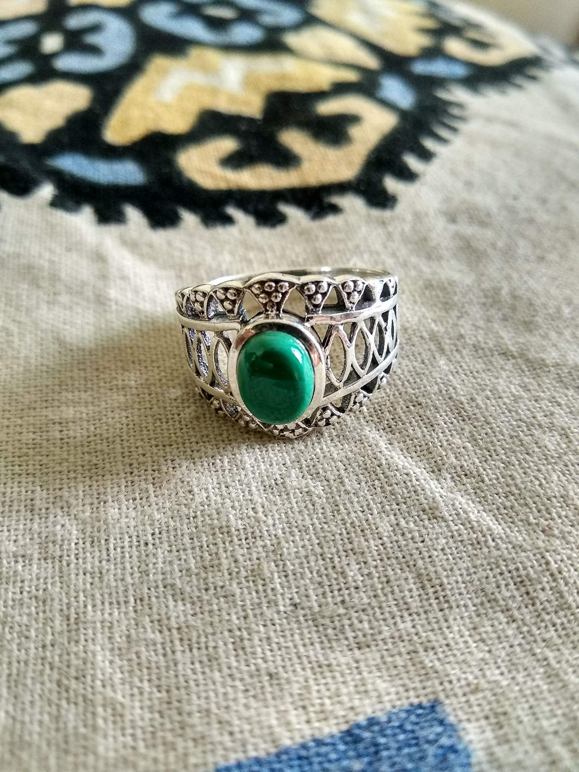 Genuine Malachite Ring 925 Sterling Silver - Natural Gemstone Jewelry for Women - Gothic & Boho Statement Ring - Perfect for Everyday Wear, Gift Giving & Special Occasions