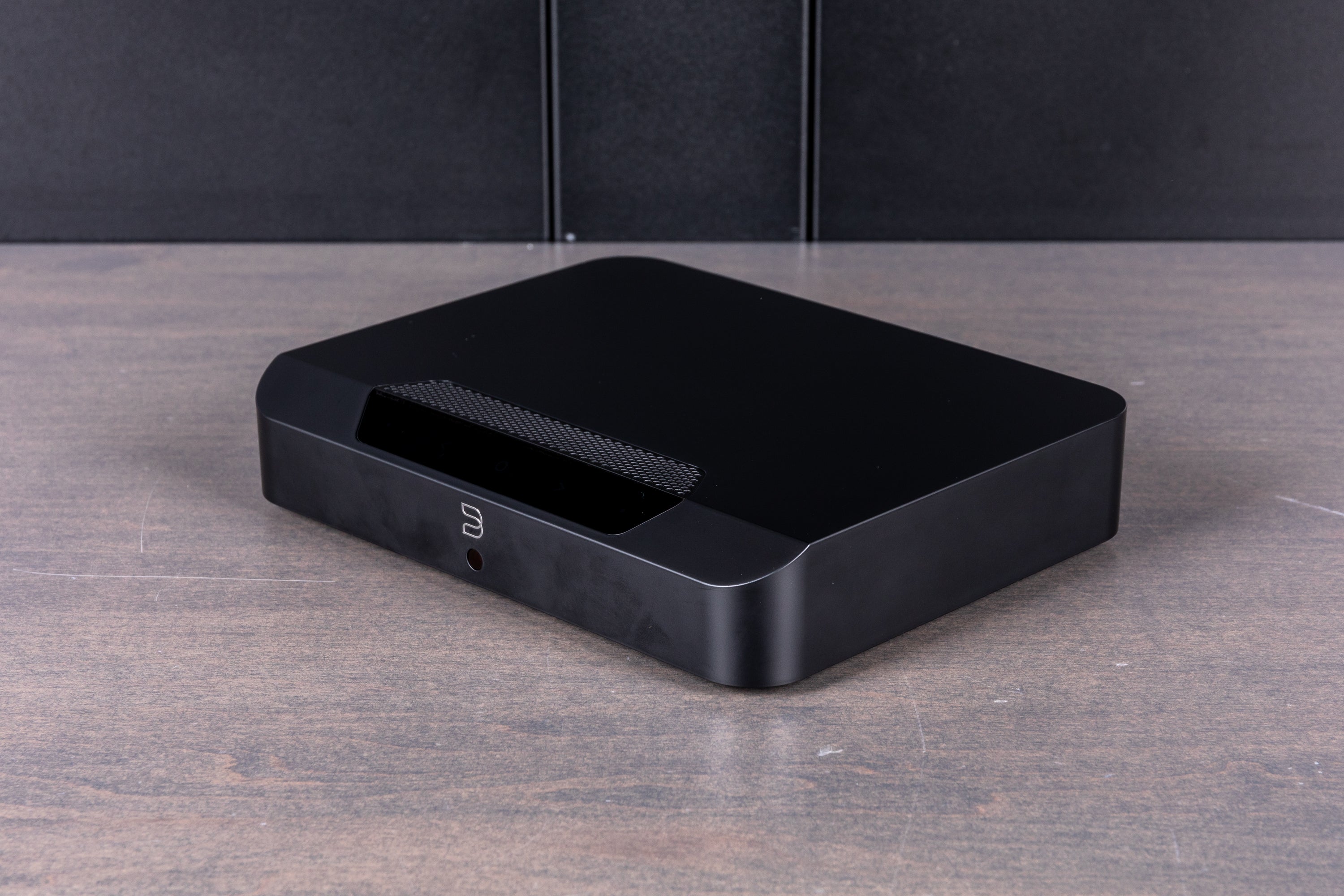 Bluesound Powernode Edge Wireless Hi-Fi Streaming Amplifier - Compact Audio System for Home Theater & Music Listening