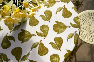 Premium French Tablecloth - Couleur Nature Orchard Pear Green - Elegant Dining Decor for Weddings, Parties & Home Decor