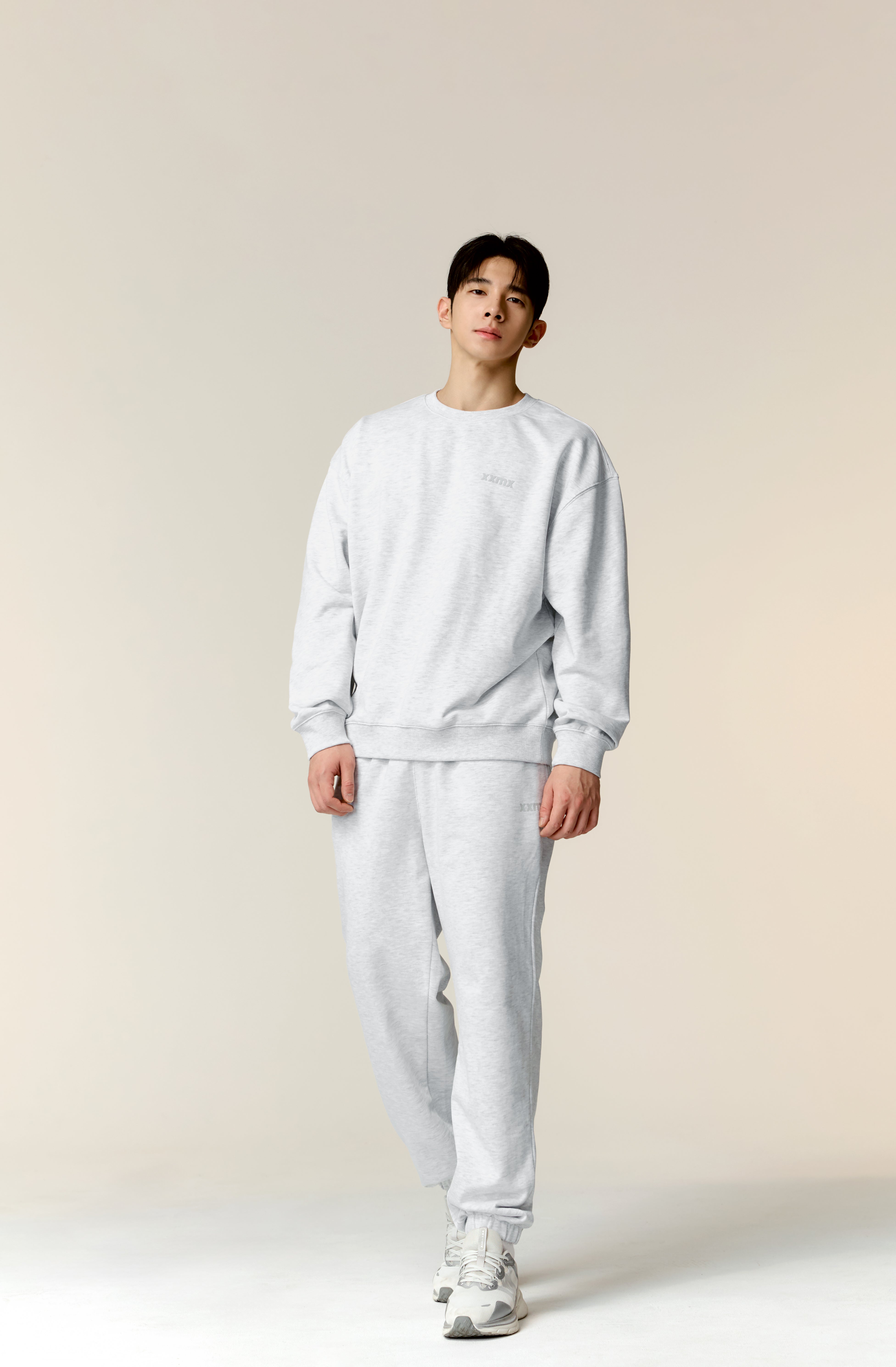 Small Letter Sweatershirt - Cozy Pullover with Minimalist Design for Women & Men | Perfect for Casual Wear, Layering & Fall Fashion