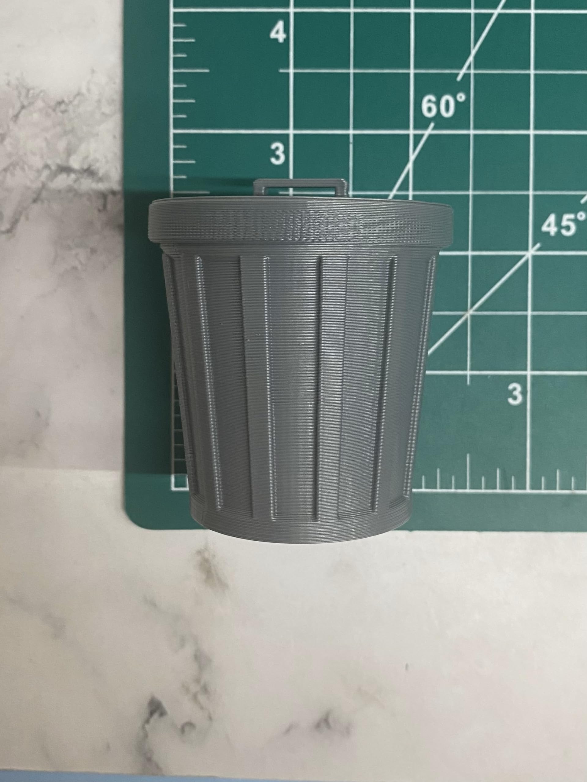 Flexi Trash Pets with Trash Can - Eco-Friendly Raccoon Shaped Pet Waste Disposal - Made in USA - Perfect for Home, Office & Outdoor Use