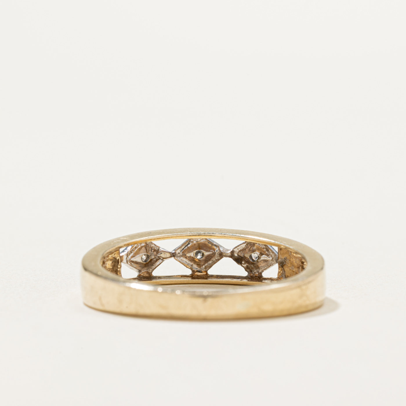 10K Three Stone Diamond Rhombus Open Work Ring | 0.05ctw | Size 10.5 | Elegant Wedding Band, Anniversary Gift for Her, Perfect for Special Occasions